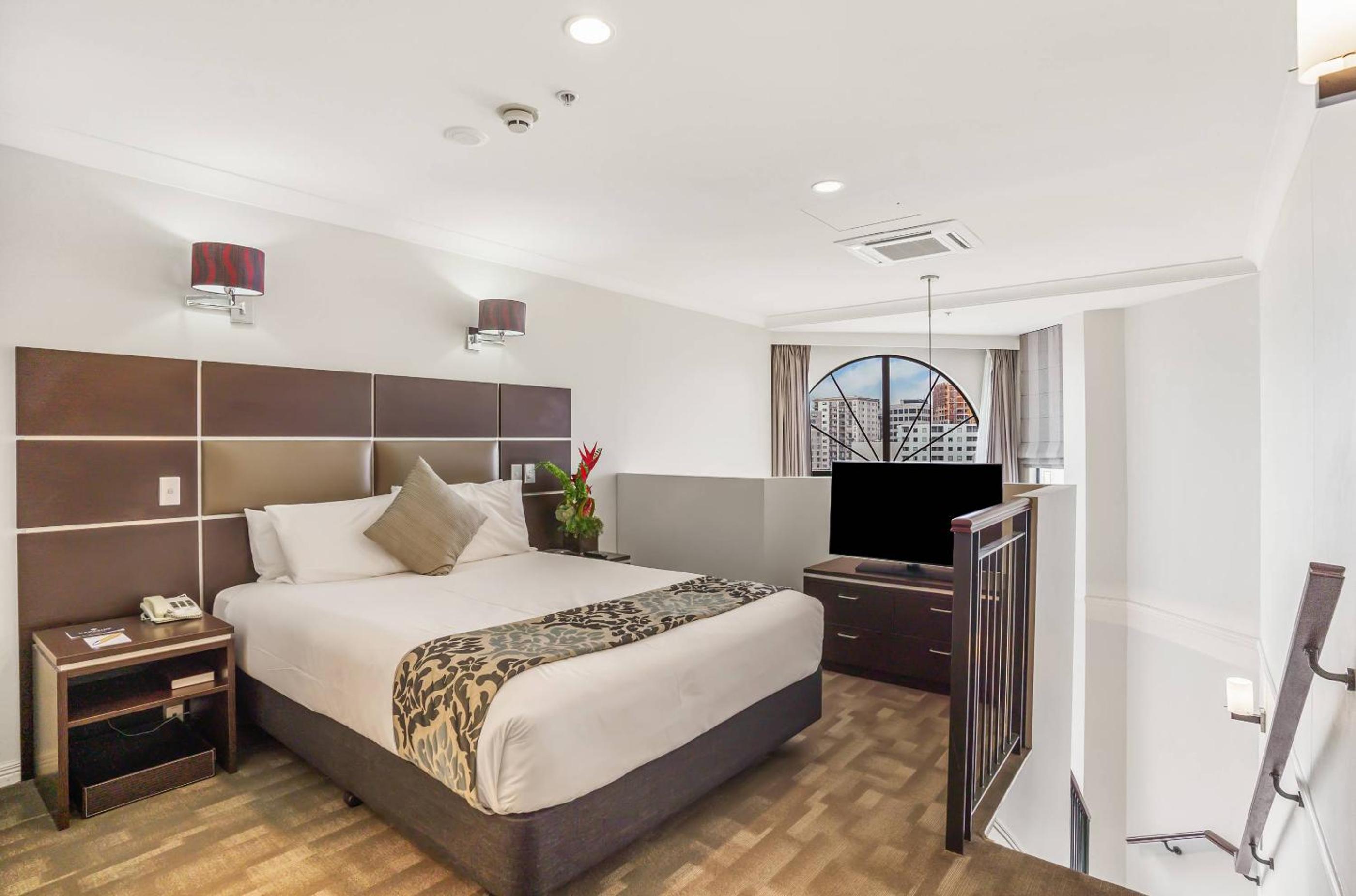 Penthouse Suite