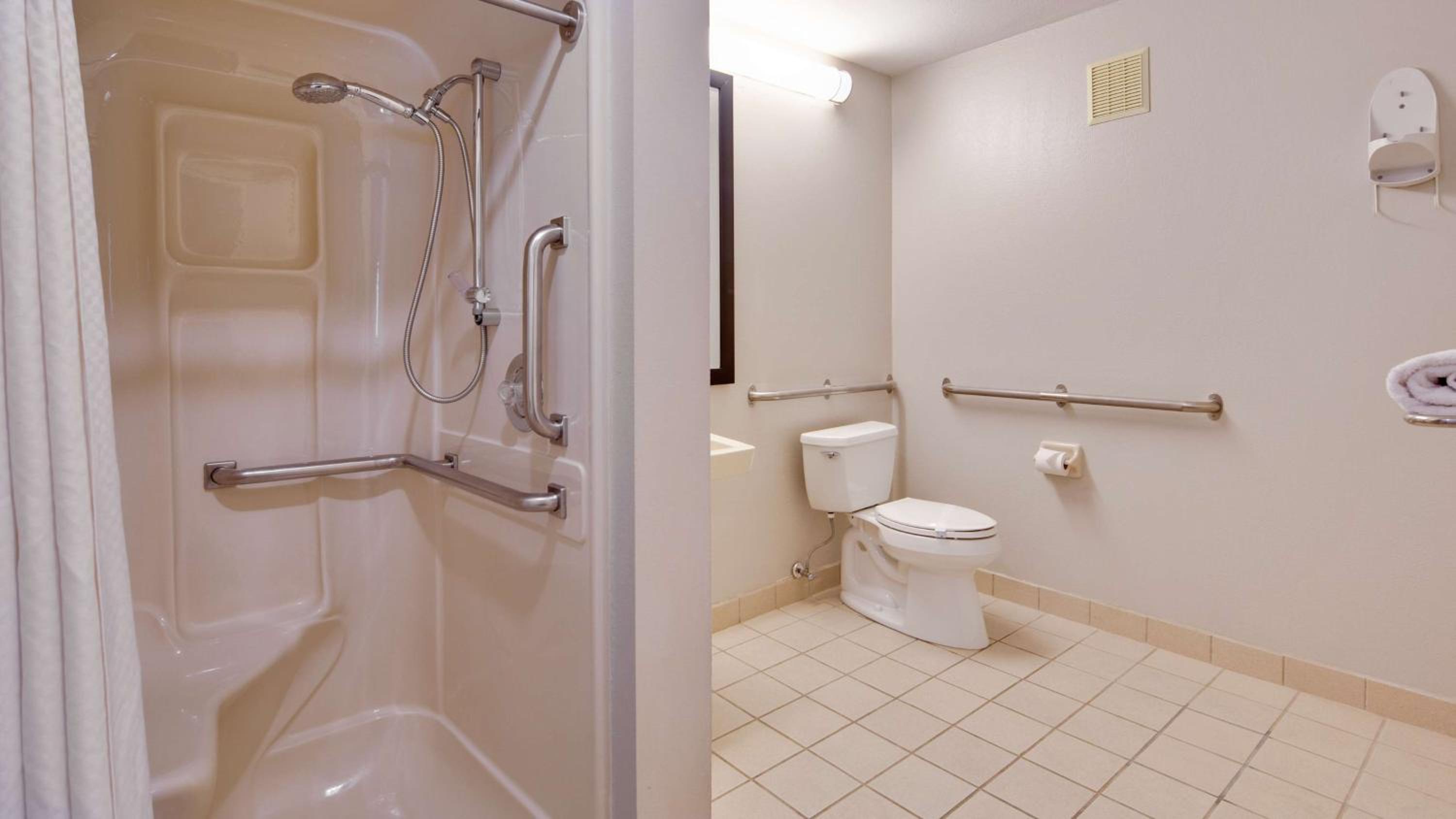 Queen Room - Disability Access - Non Smoking - Photo 3