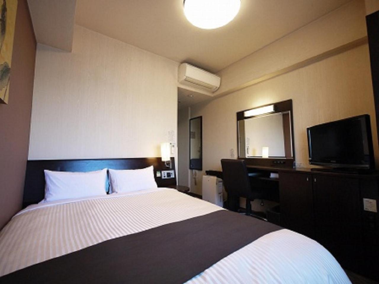 Comfort Double Room with Small Double Bed - Smoking - Photo 3