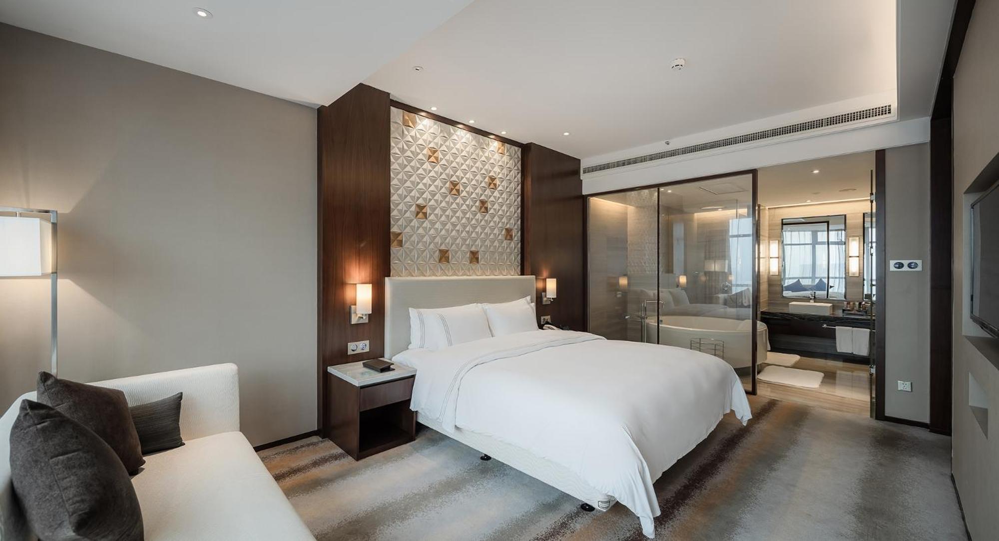 Premier Suite photo 3