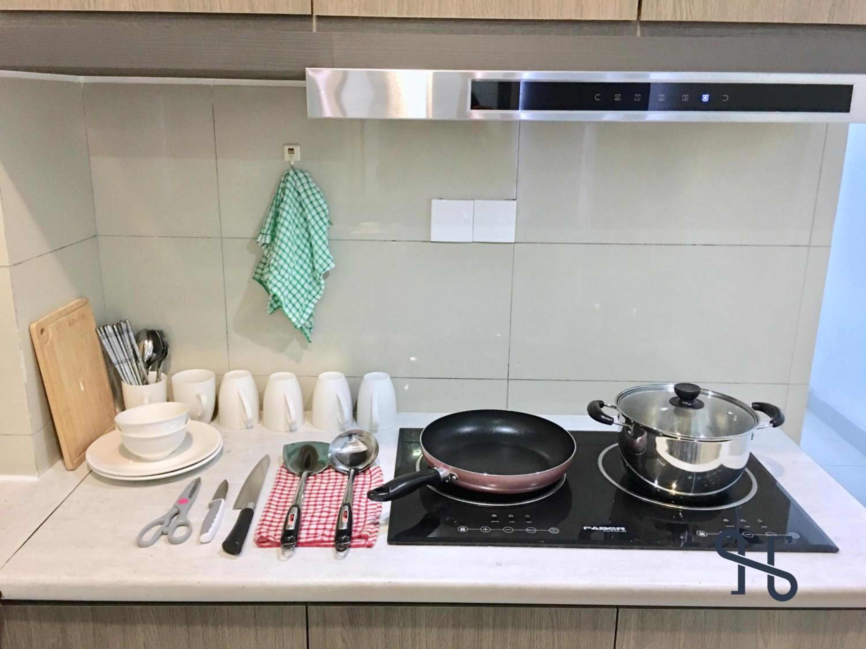 Three-Bedroom Apartment - Photo 11