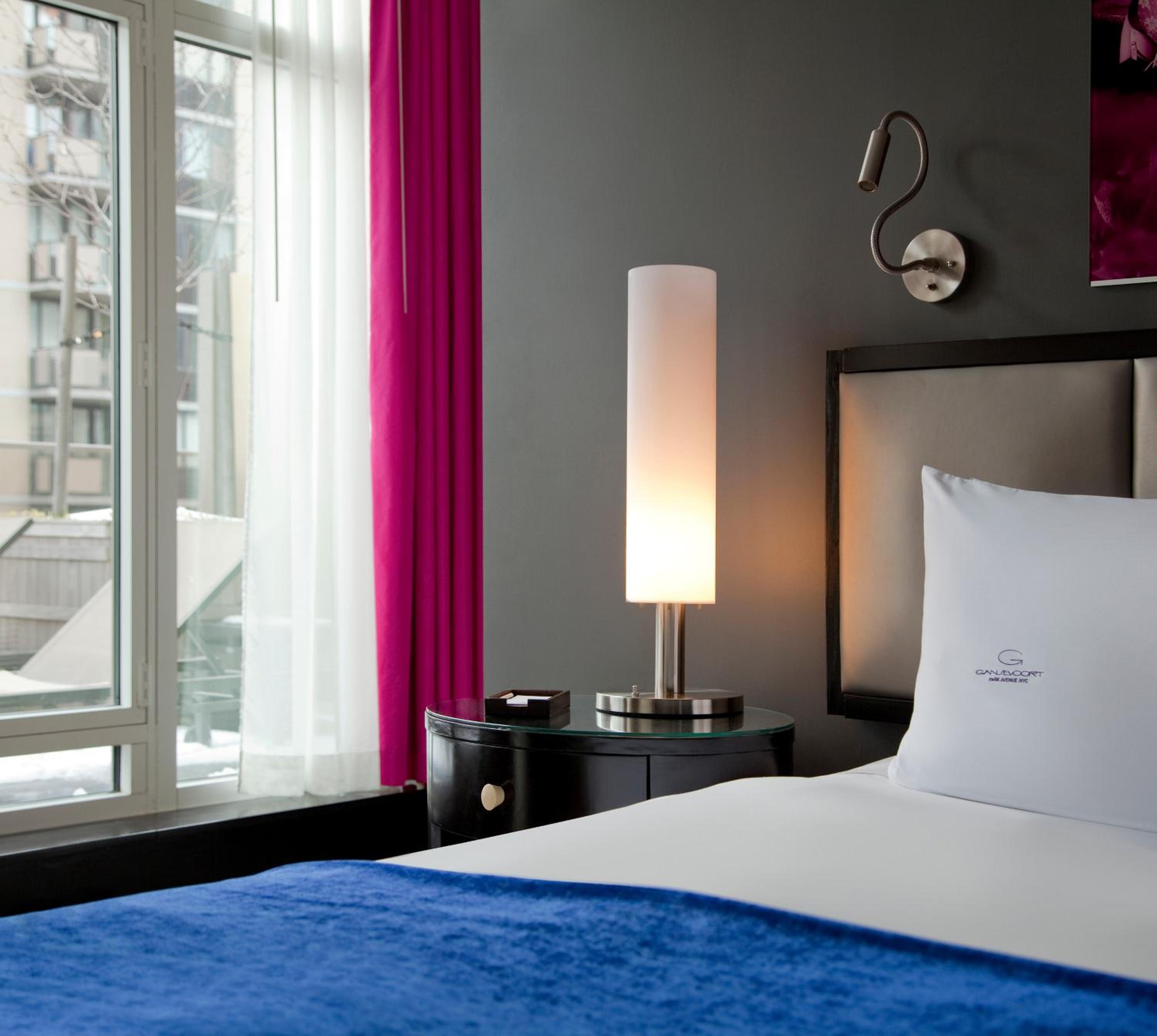 Deluxe King Room photo 2