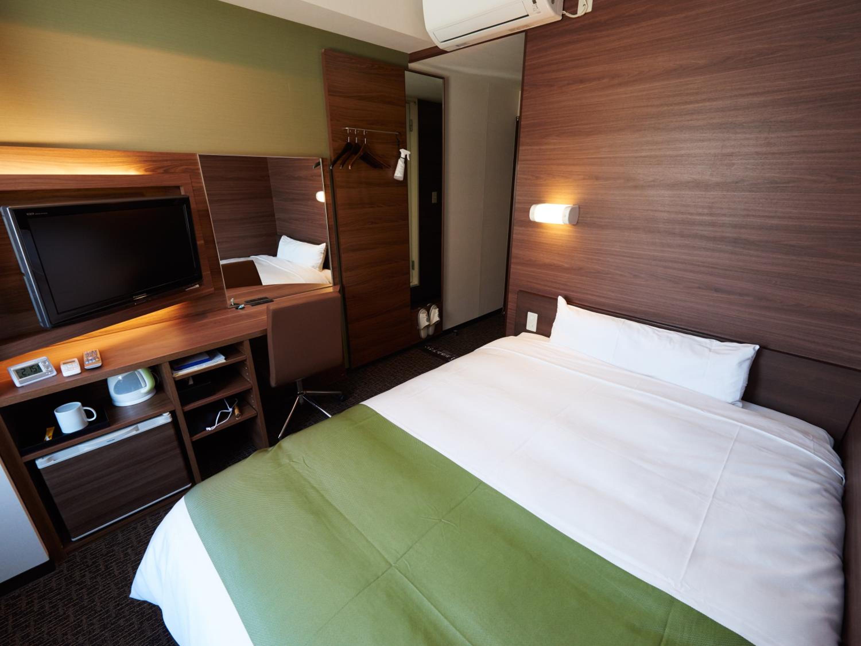 Double Room - Non-Smoking  - Photo 1