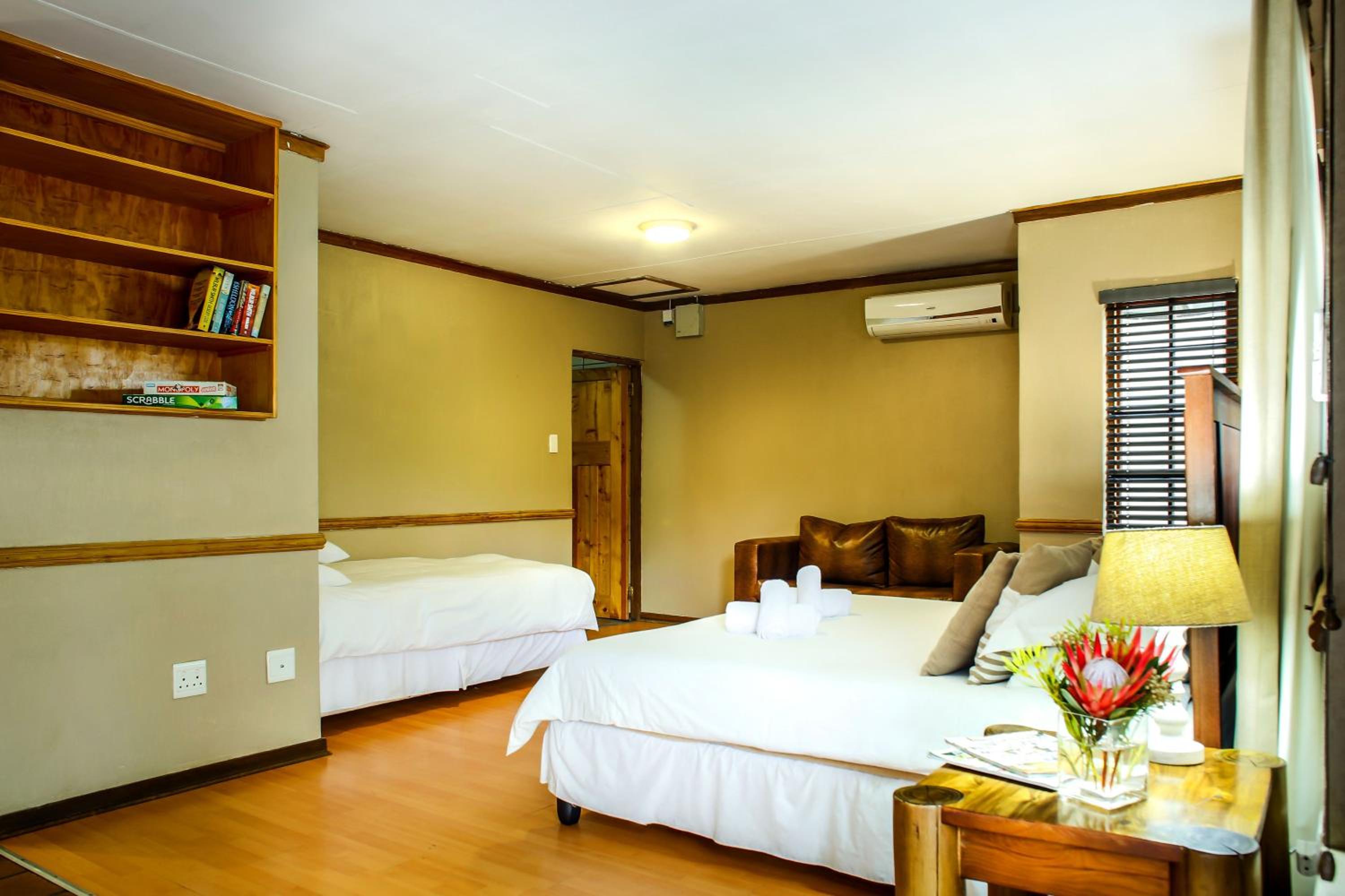 Luxury King Room photo 3