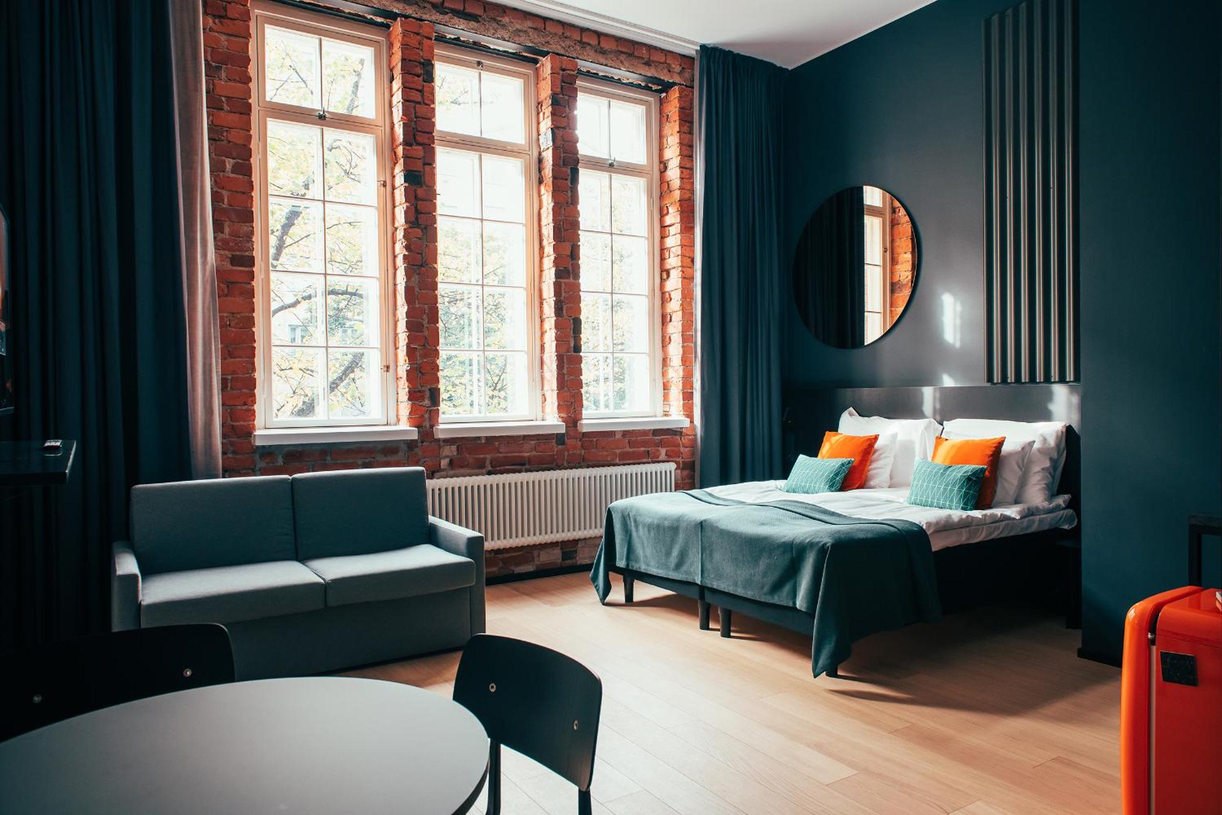 Loft Room - Photo 4