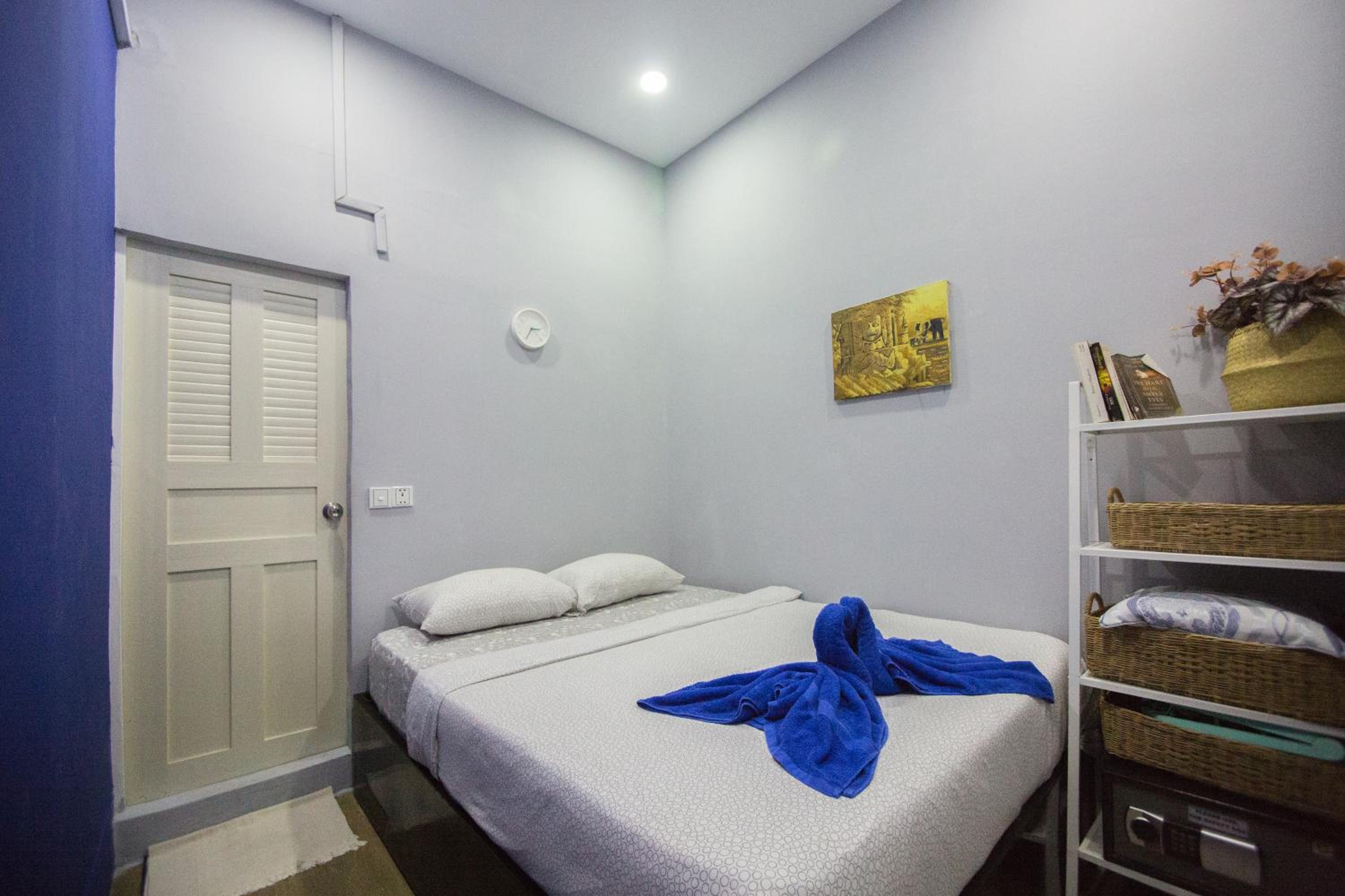 Deluxe Double Balcony Room with Window photo 1