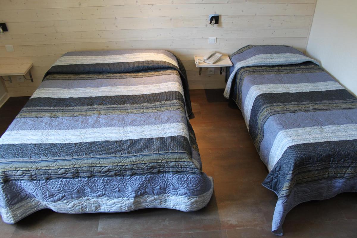 Studio with Kitchenette - 1 Double Bed + 1 Single Bed photo 1