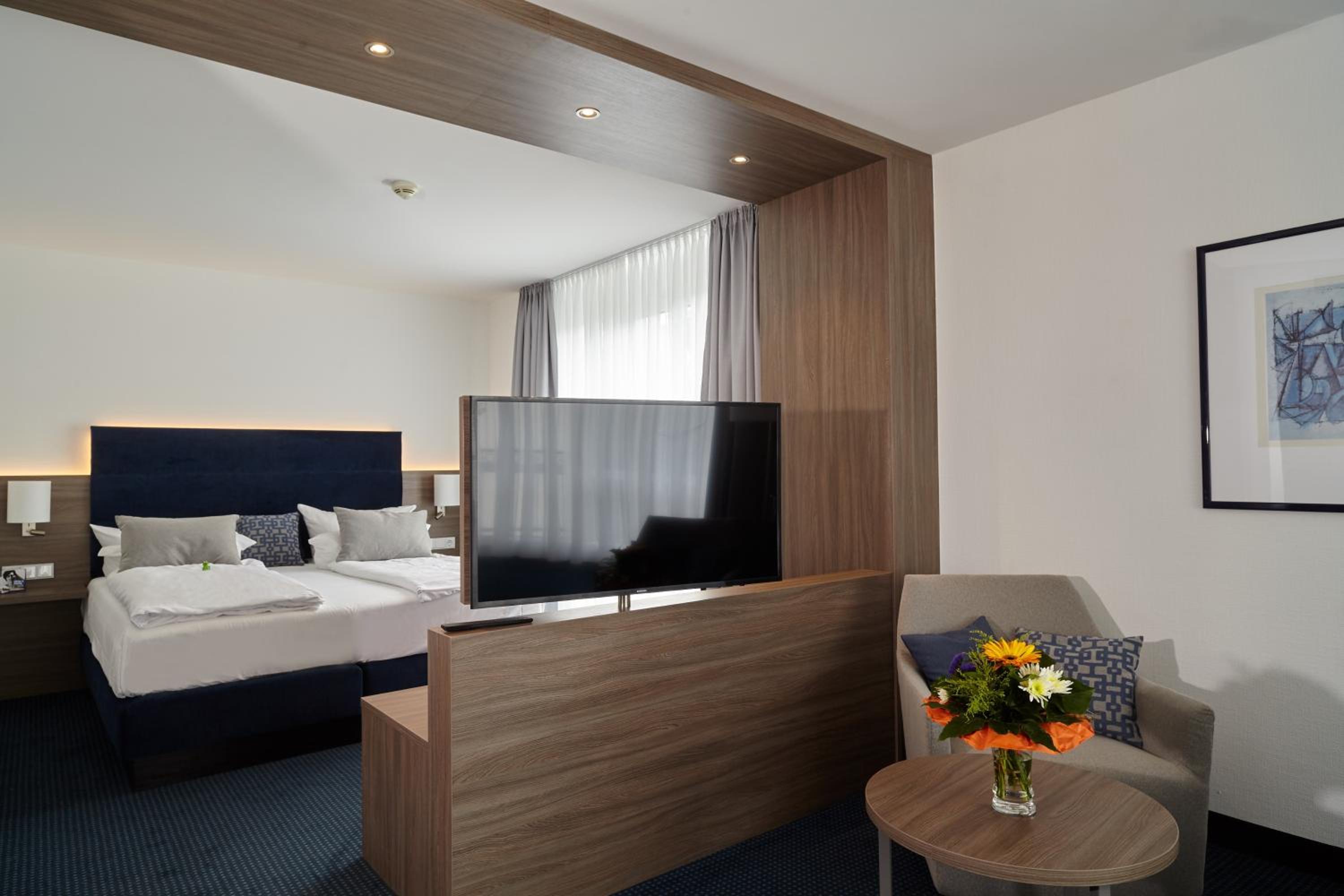 Deluxe Double Room - Photo 1