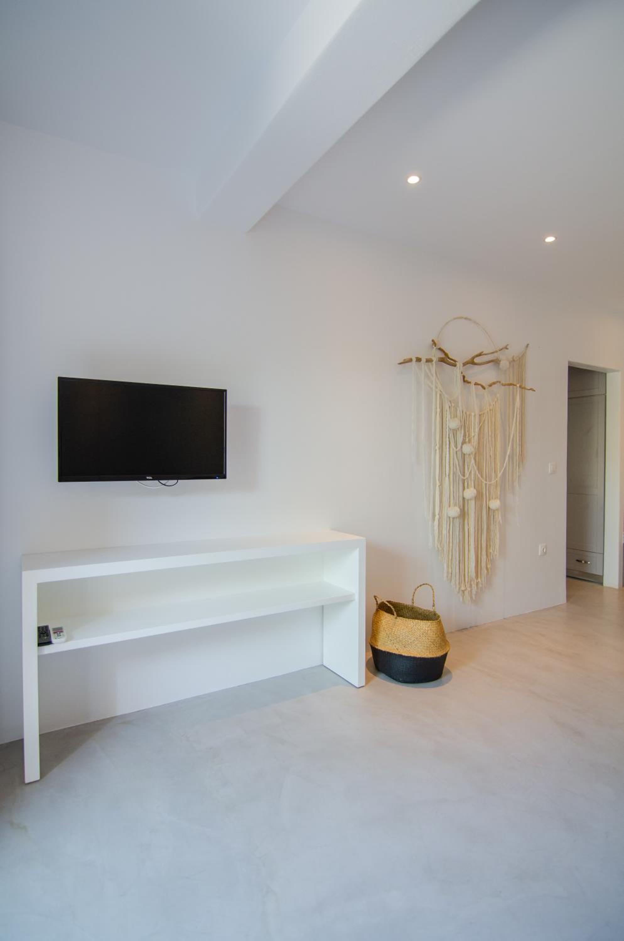 Superior Apartment 2 with Sea View and Private Pool - Photo 9