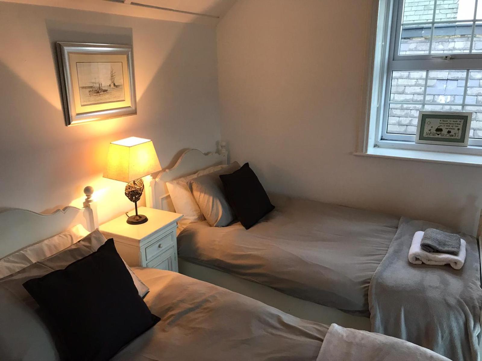 Deluxe Twin Room - Photo 5