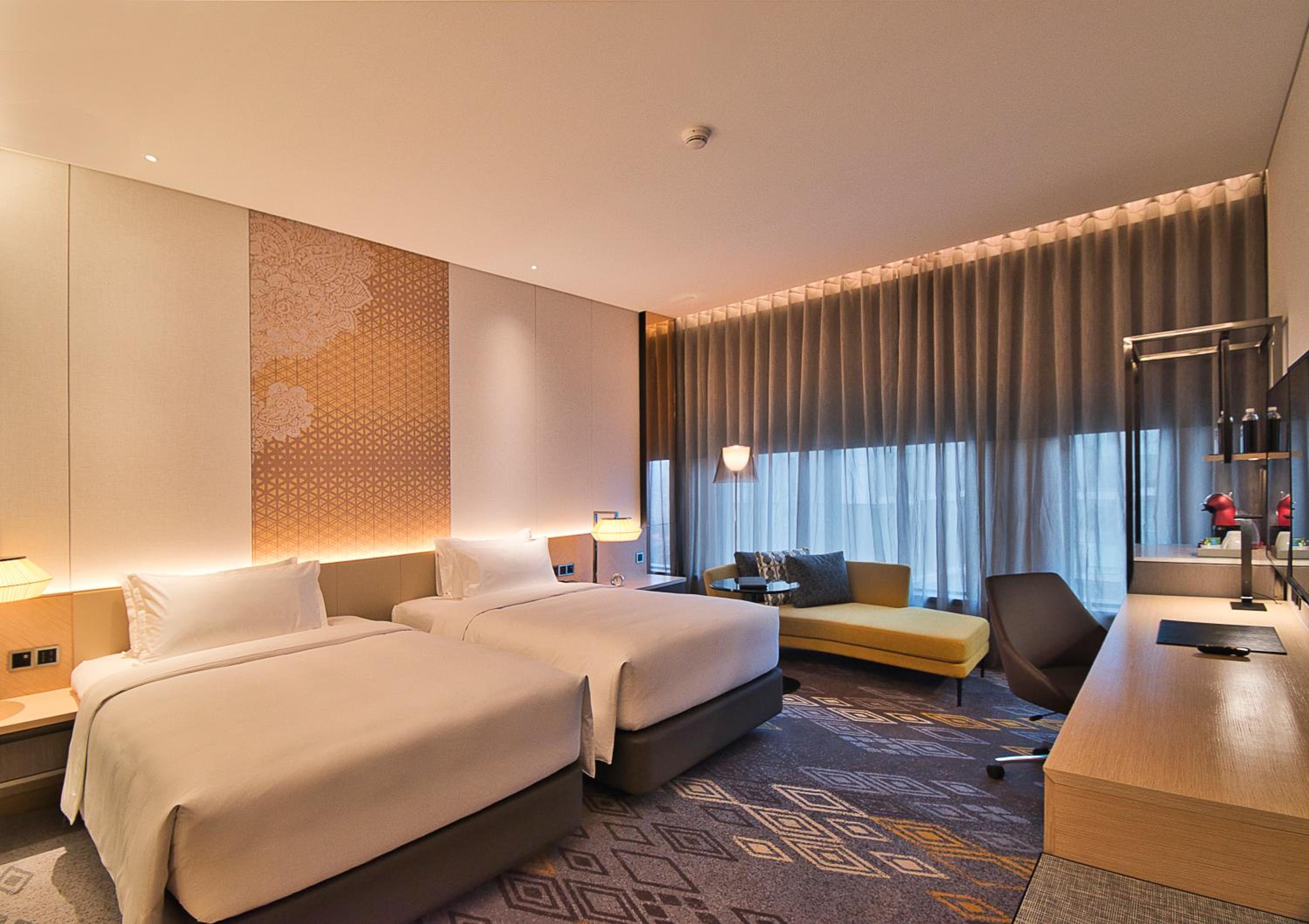 Deluxe Twin Room