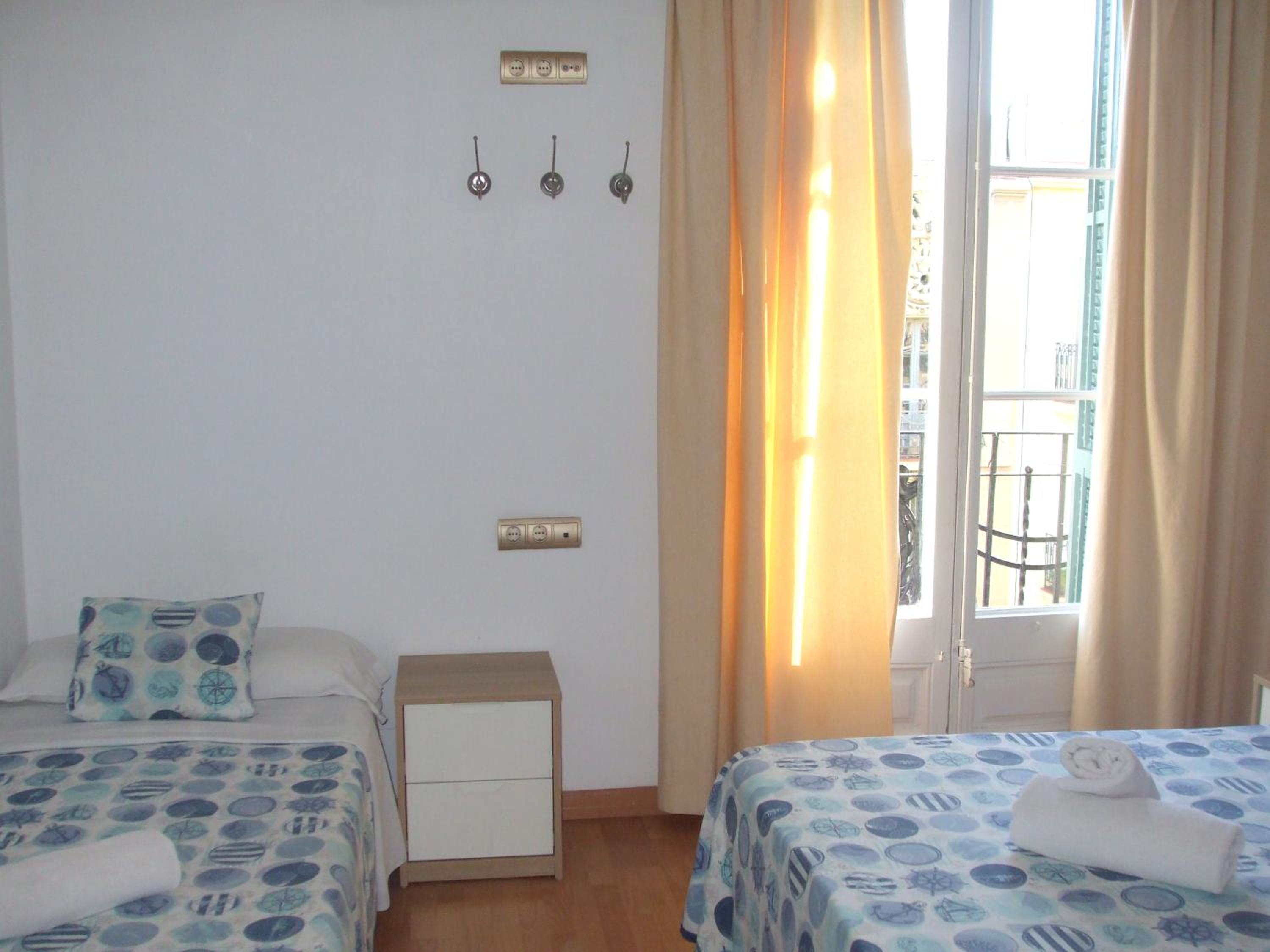 Triple Room with Private Bathroom photo 2