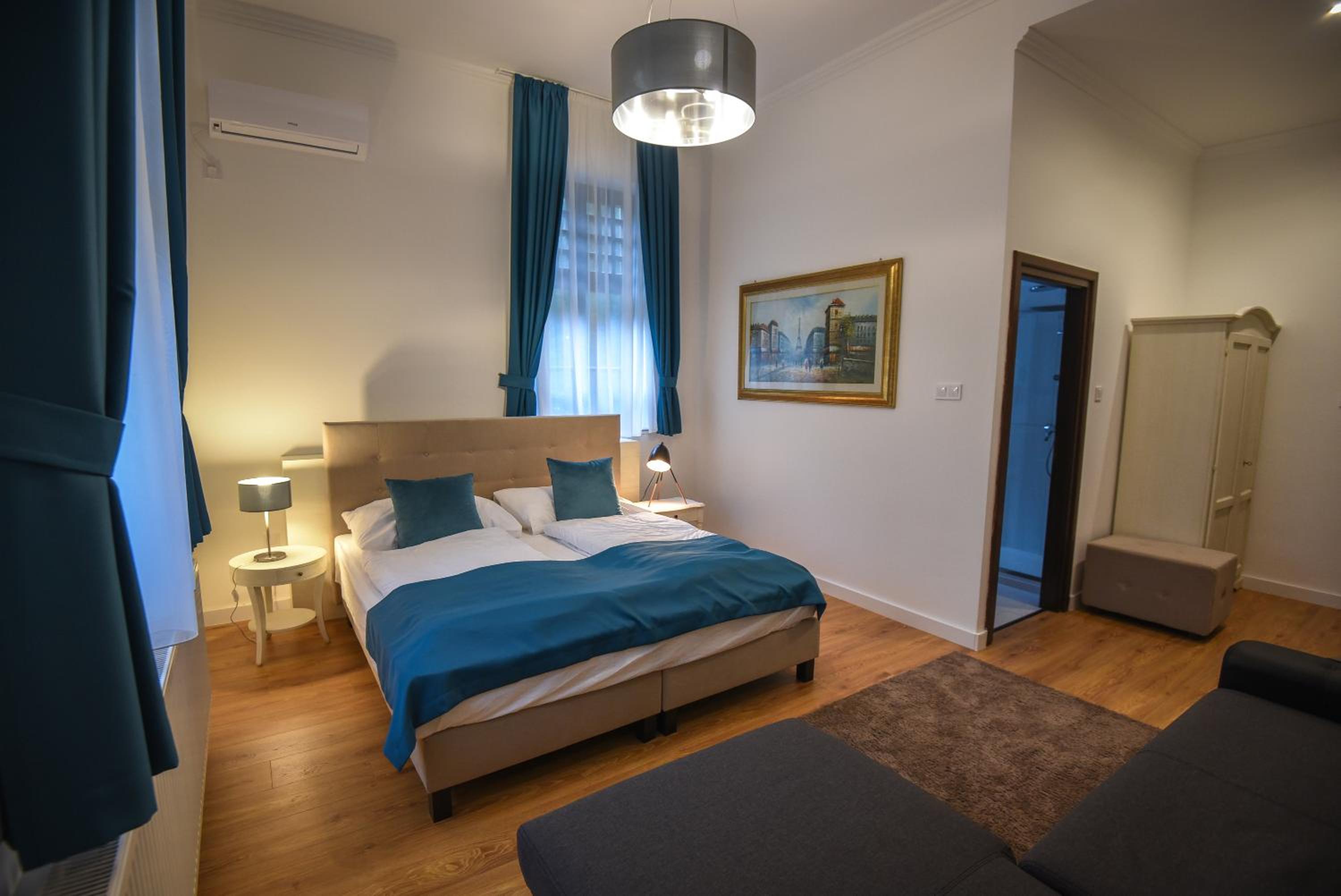 Triple Room with Bathroom