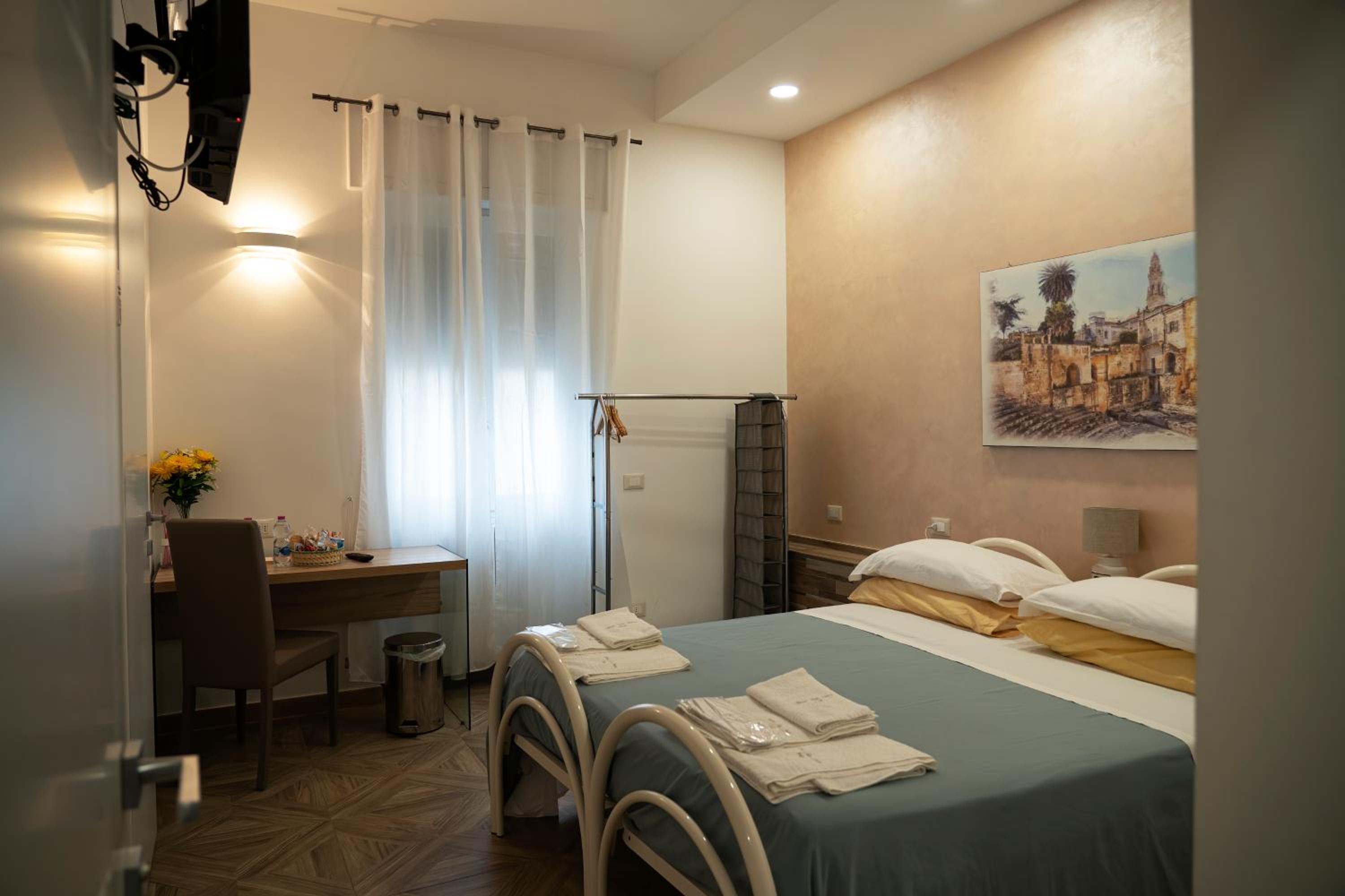 Double or Twin Room with Private Bathroom