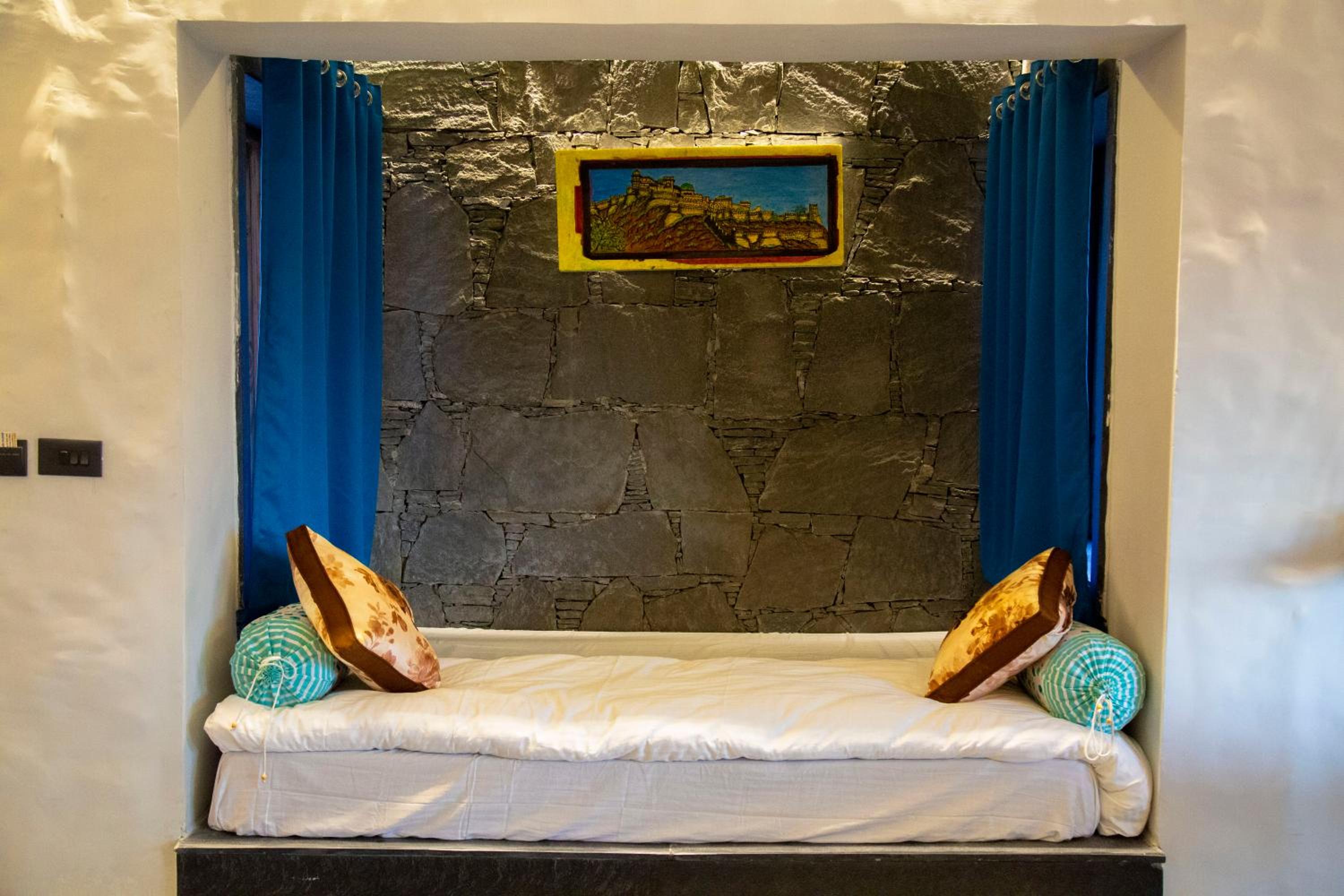 Family Suite with Balcony photo 2