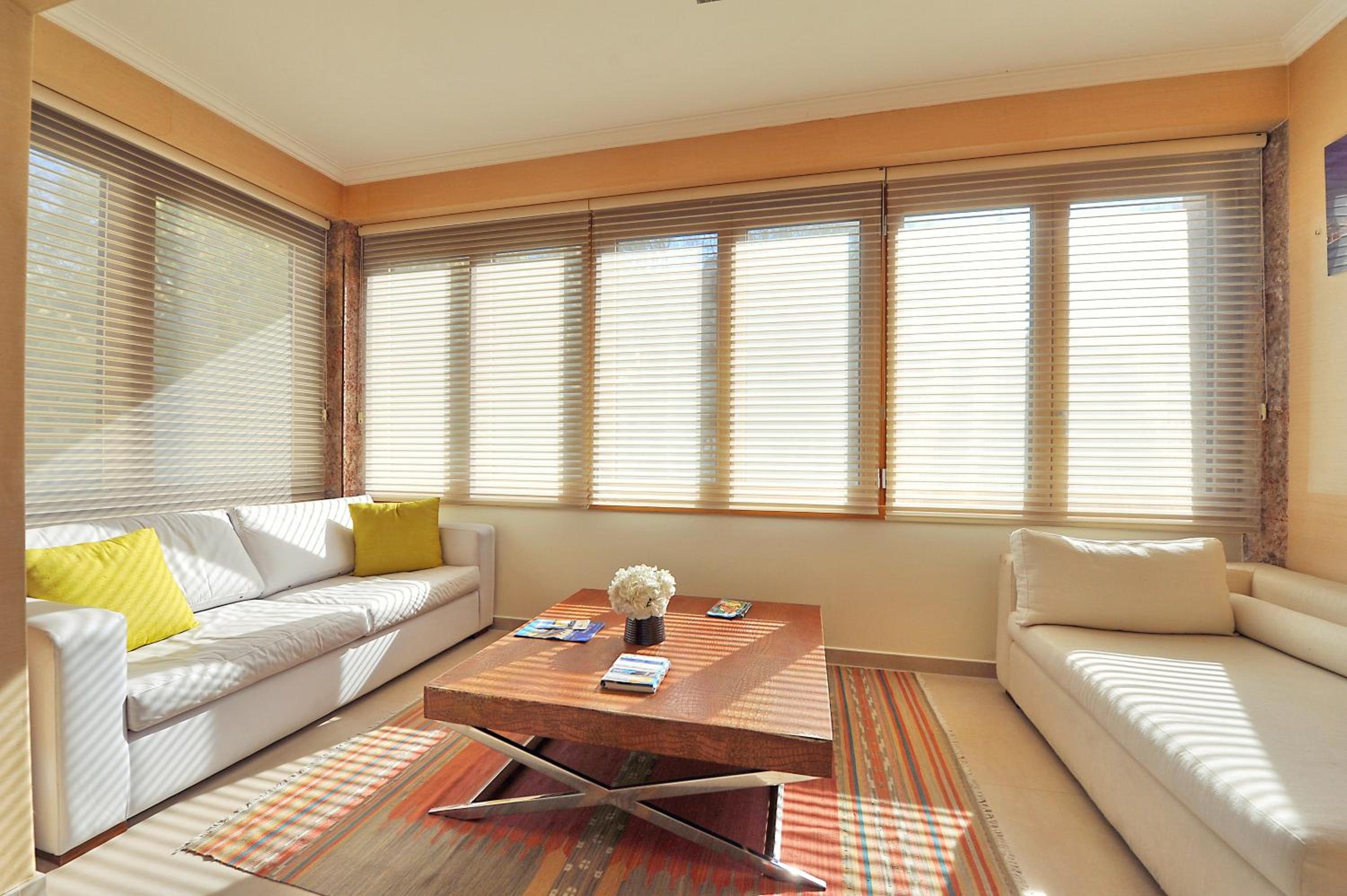 Deluxe Suite - Photo 7