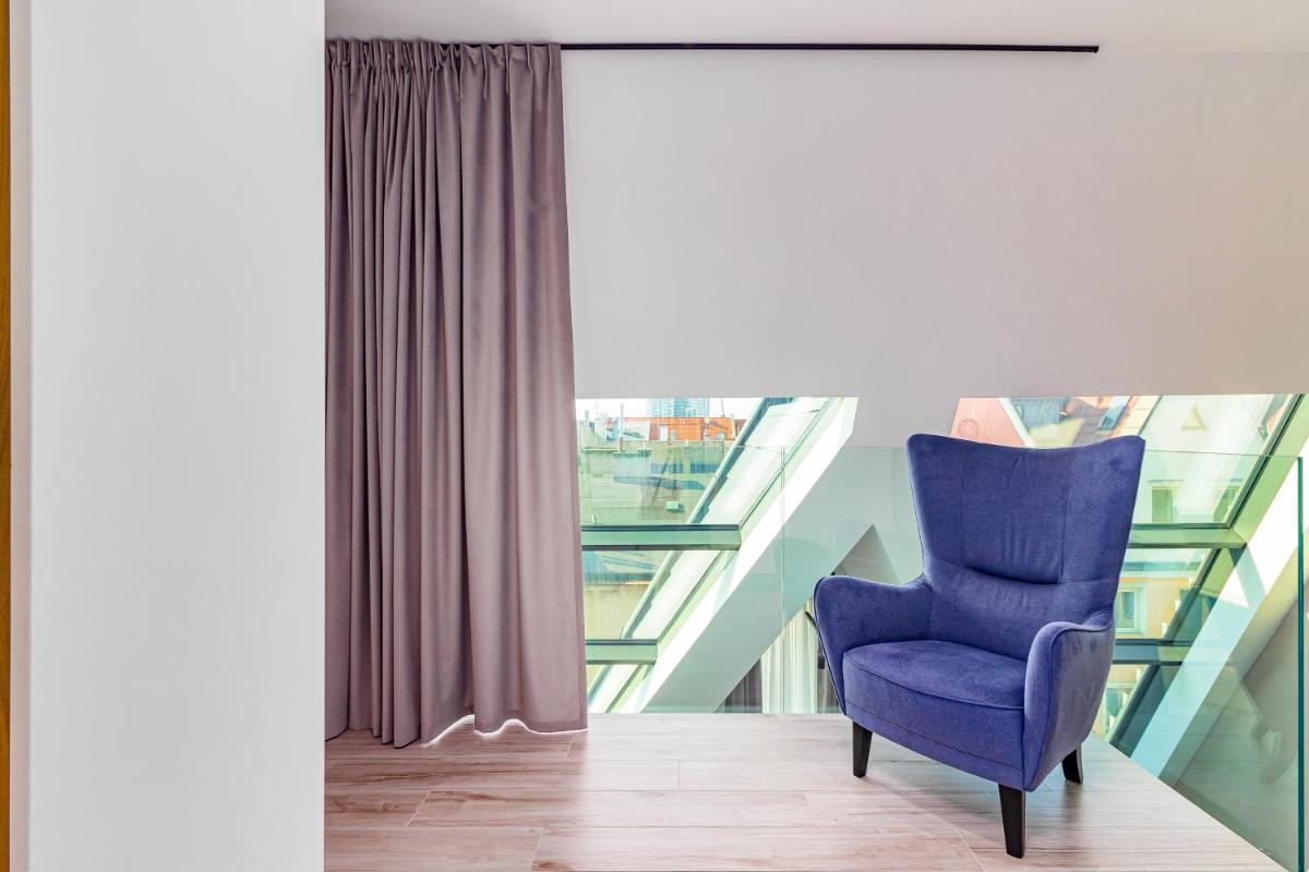 Penthouse Apartment - Photo 21