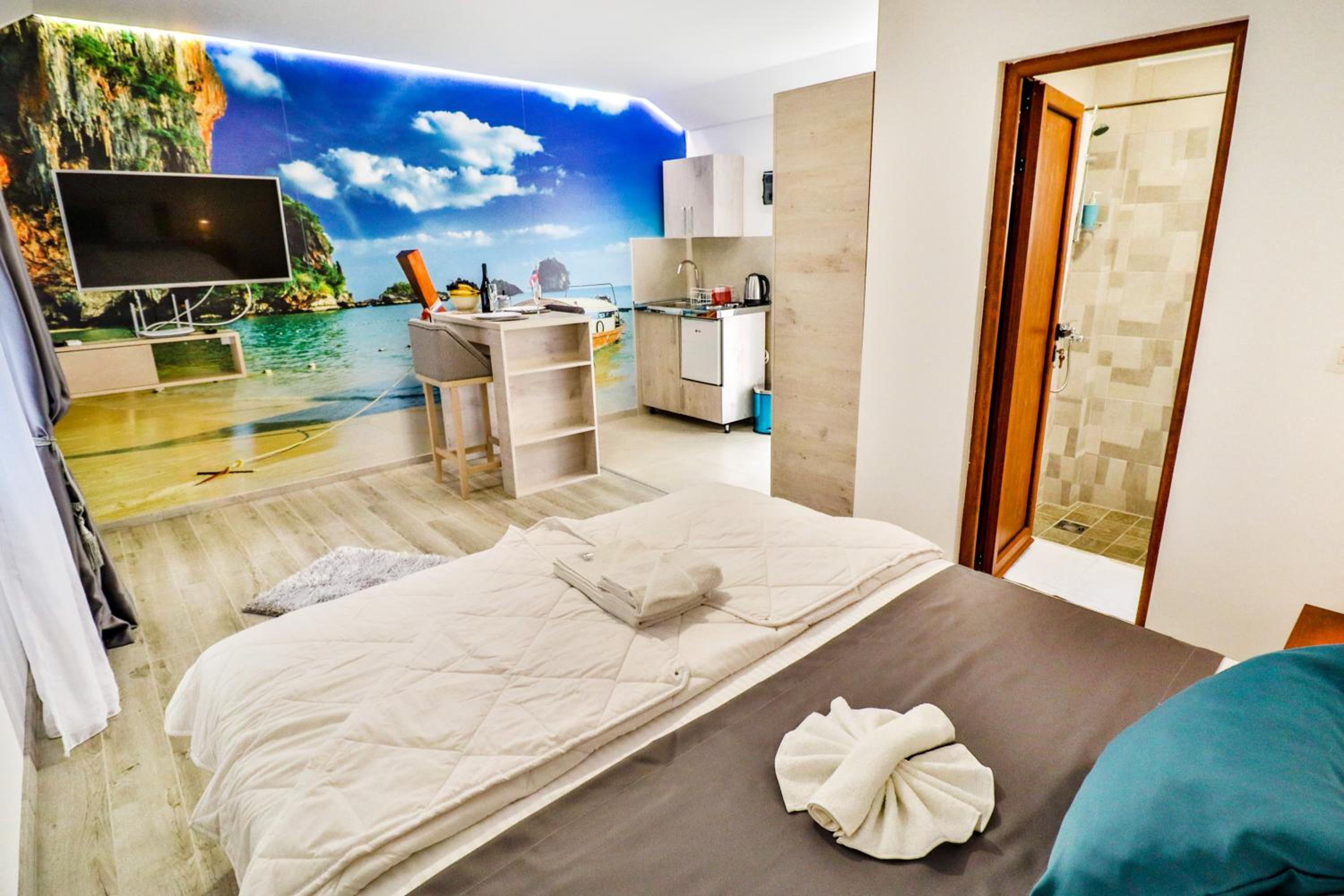 Studio Apartment photo 1
