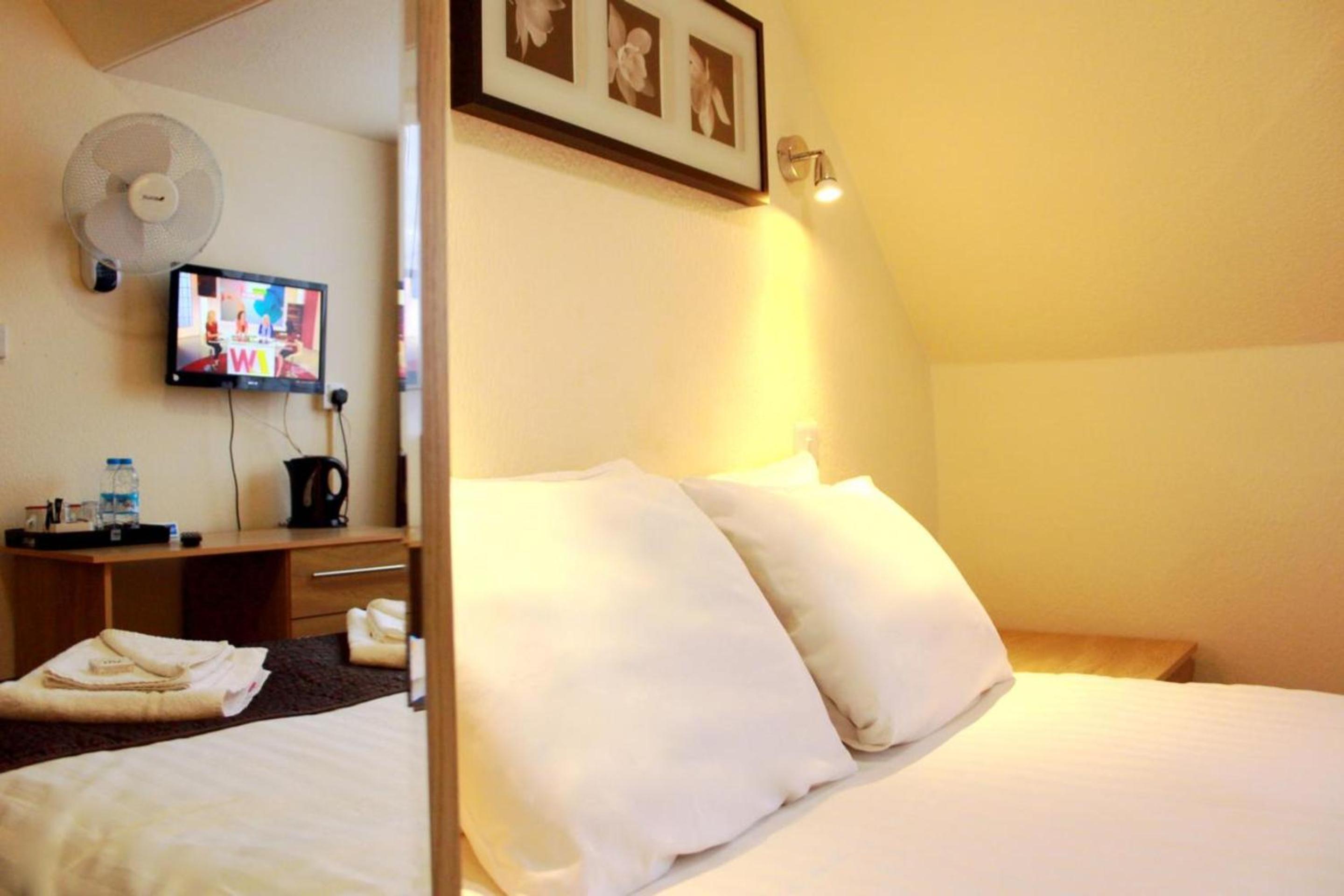 Standard Double Room photo 1