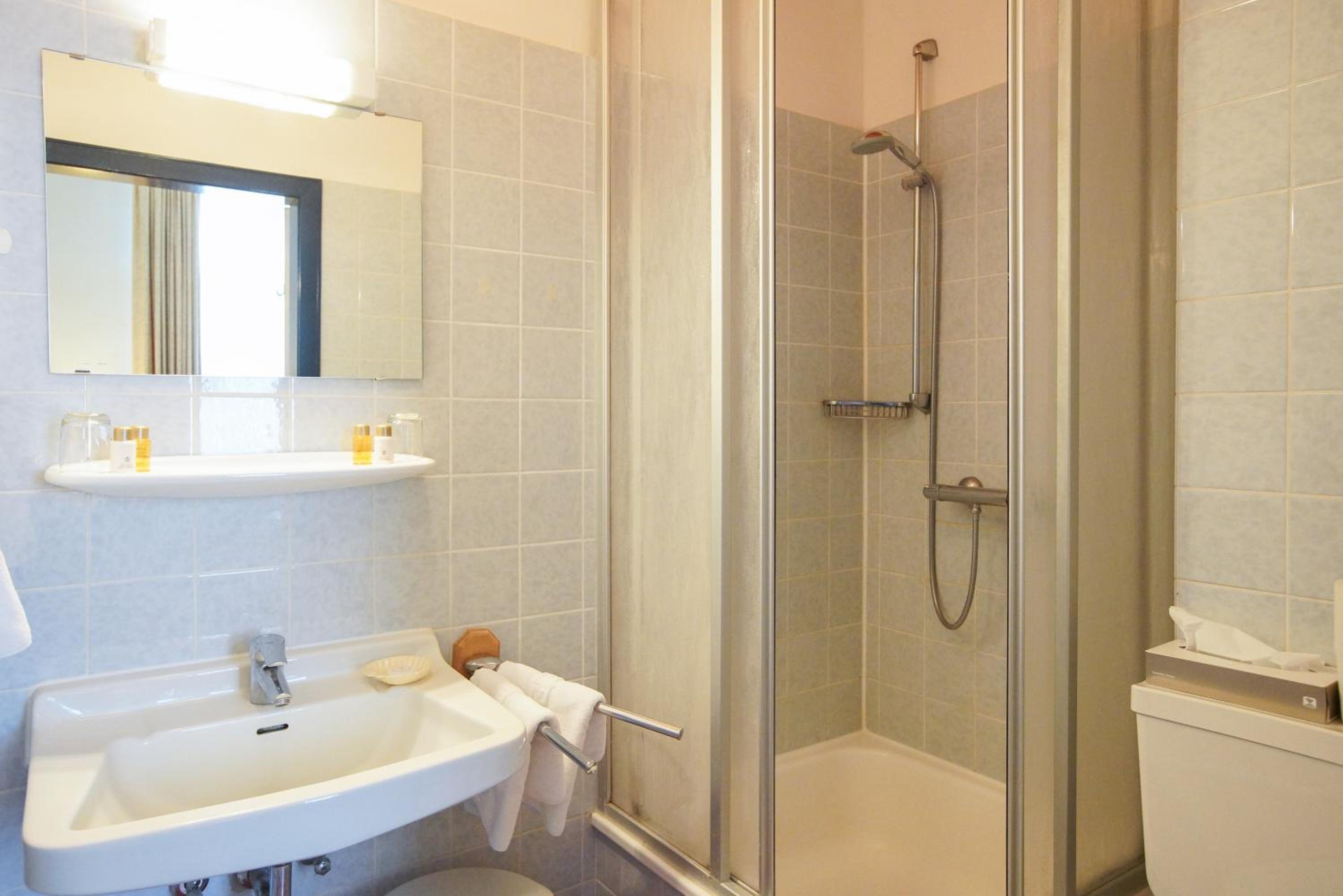 Double Room - Apartment photo 2