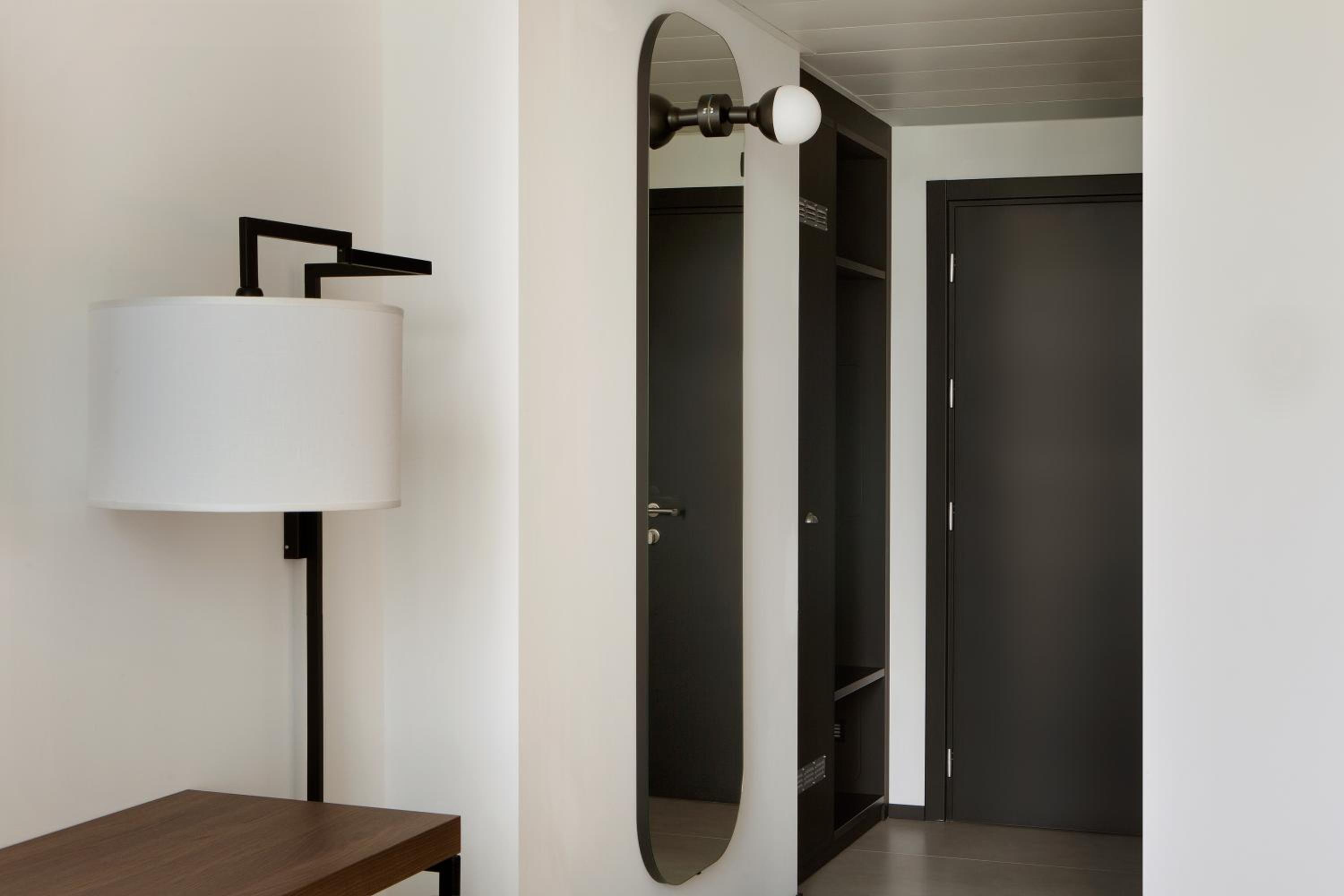 Deluxe Double or Twin Room photo 2