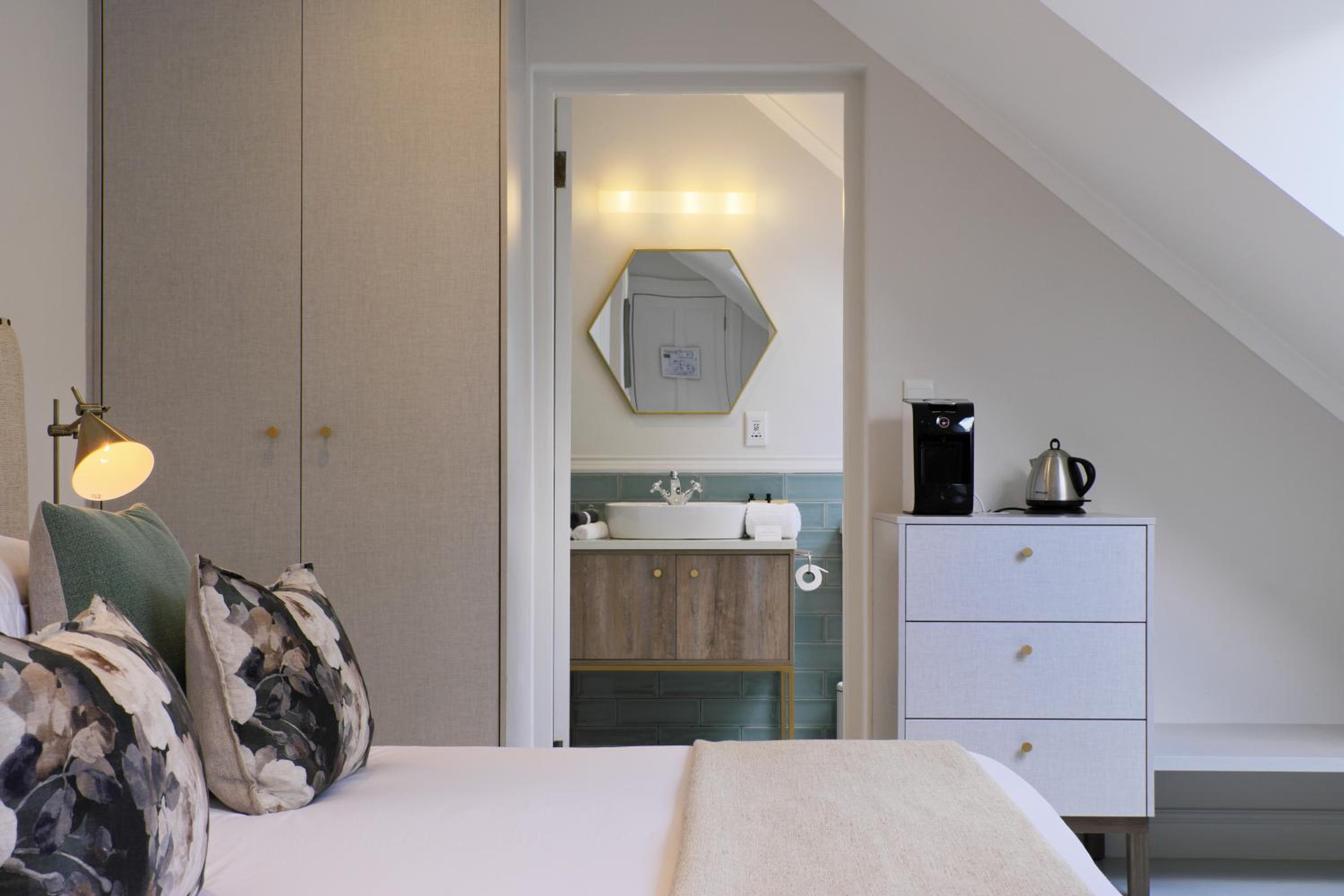 Classic Room - Photo 11