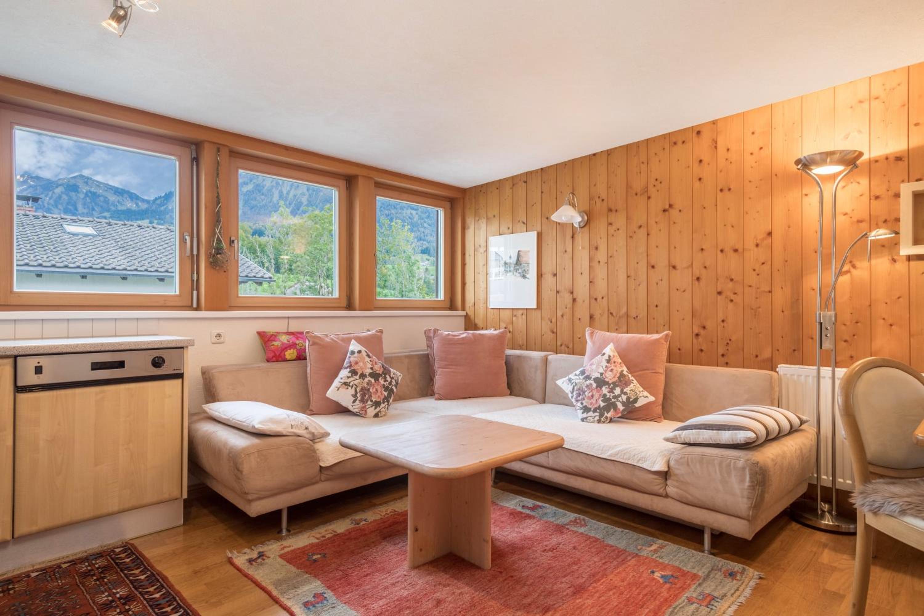 Two-Bedroom Deluxe Apartment with Garden View photo 1