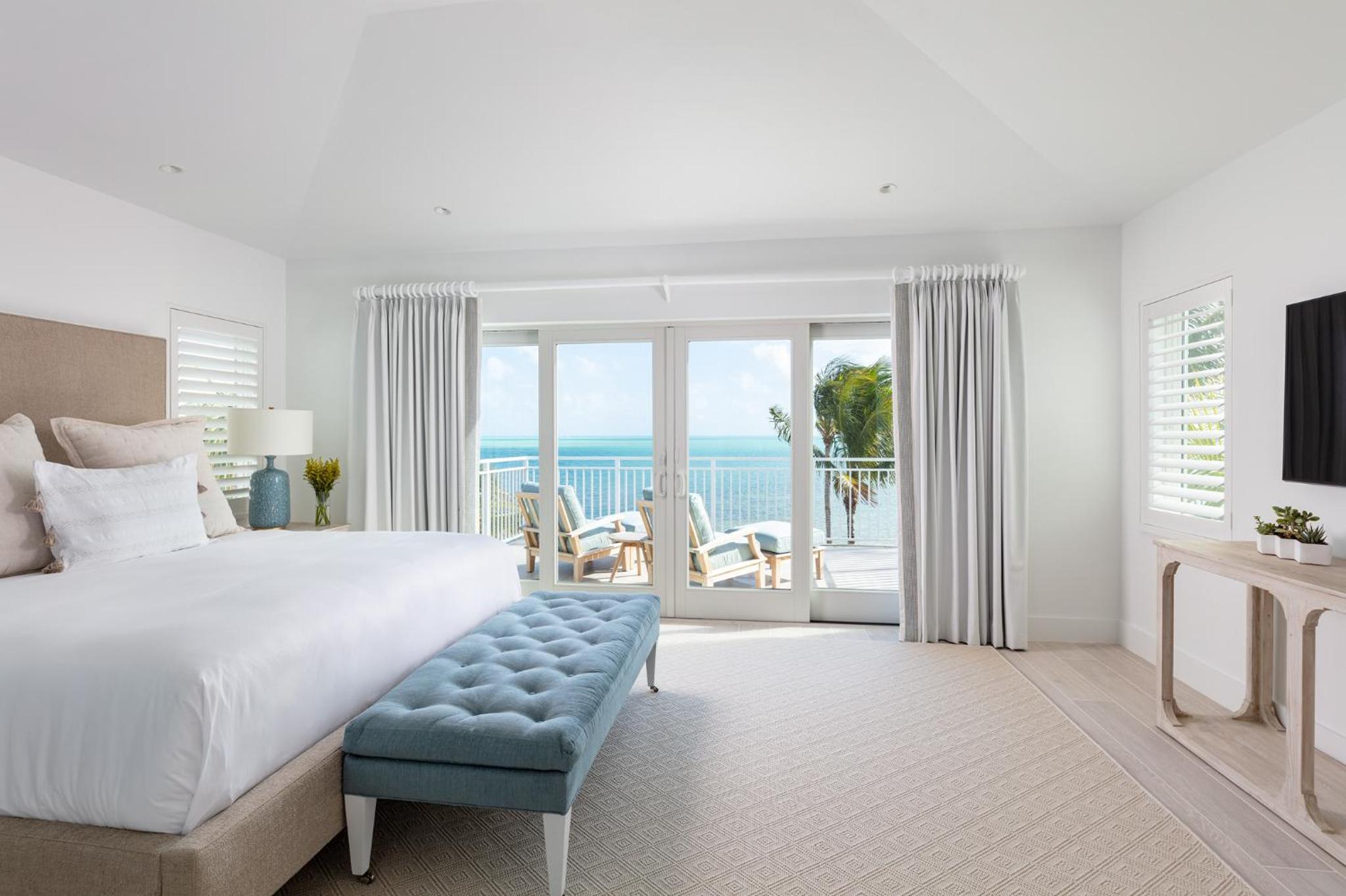Four-Bedroom Villa with Premium Ocean View