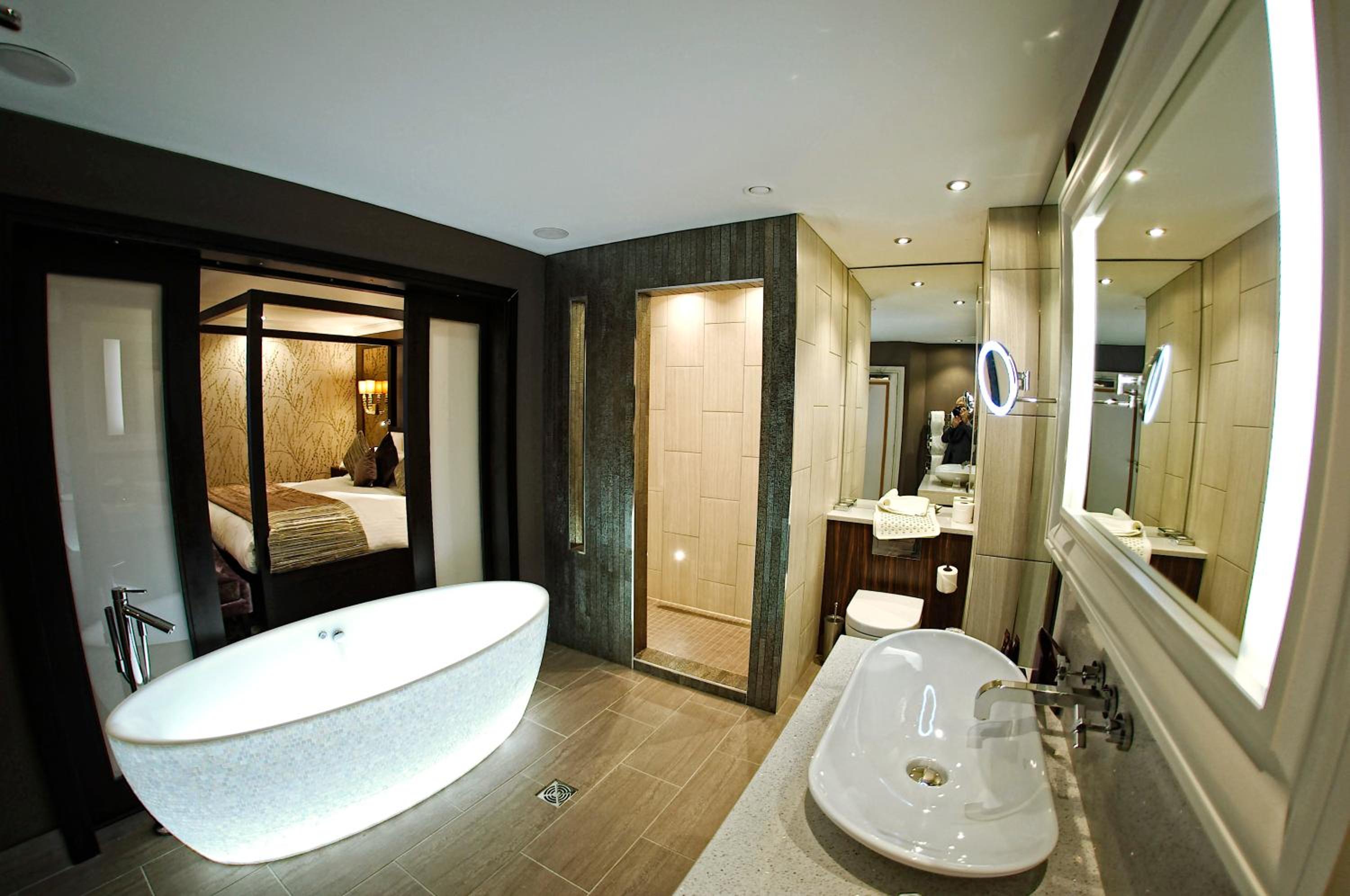 Superior King Room photo 3