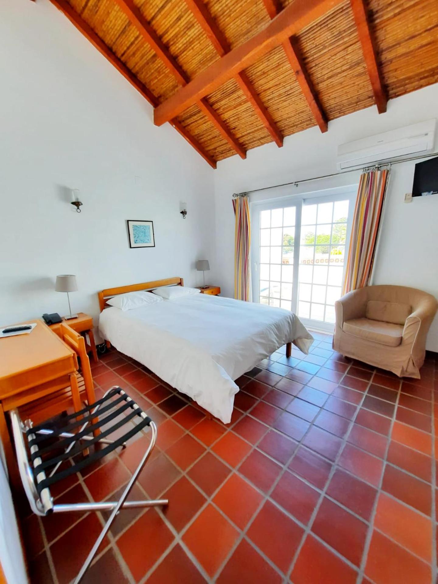 Superior Double or Twin Room photo 2