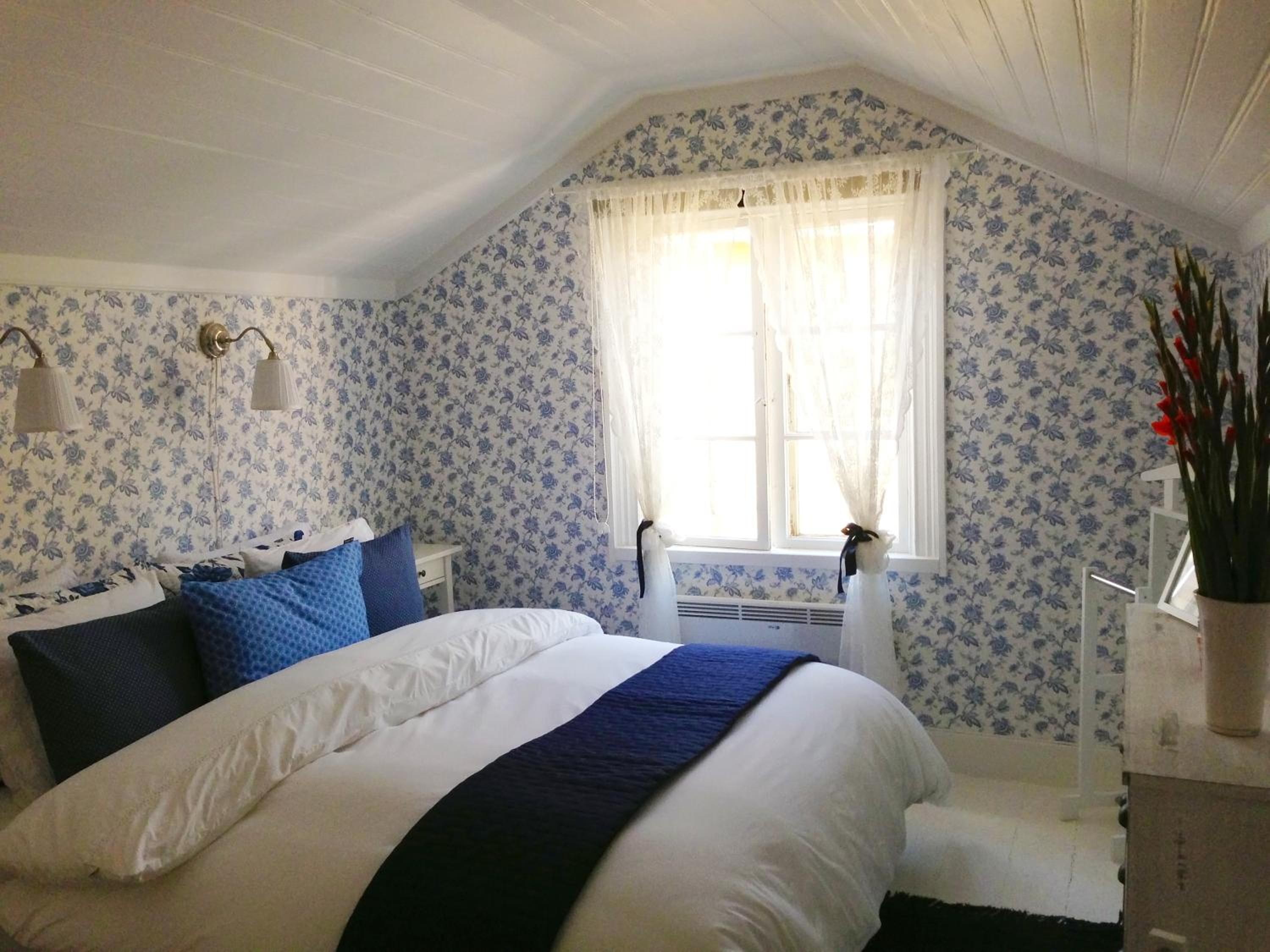 Suite - Photo 5