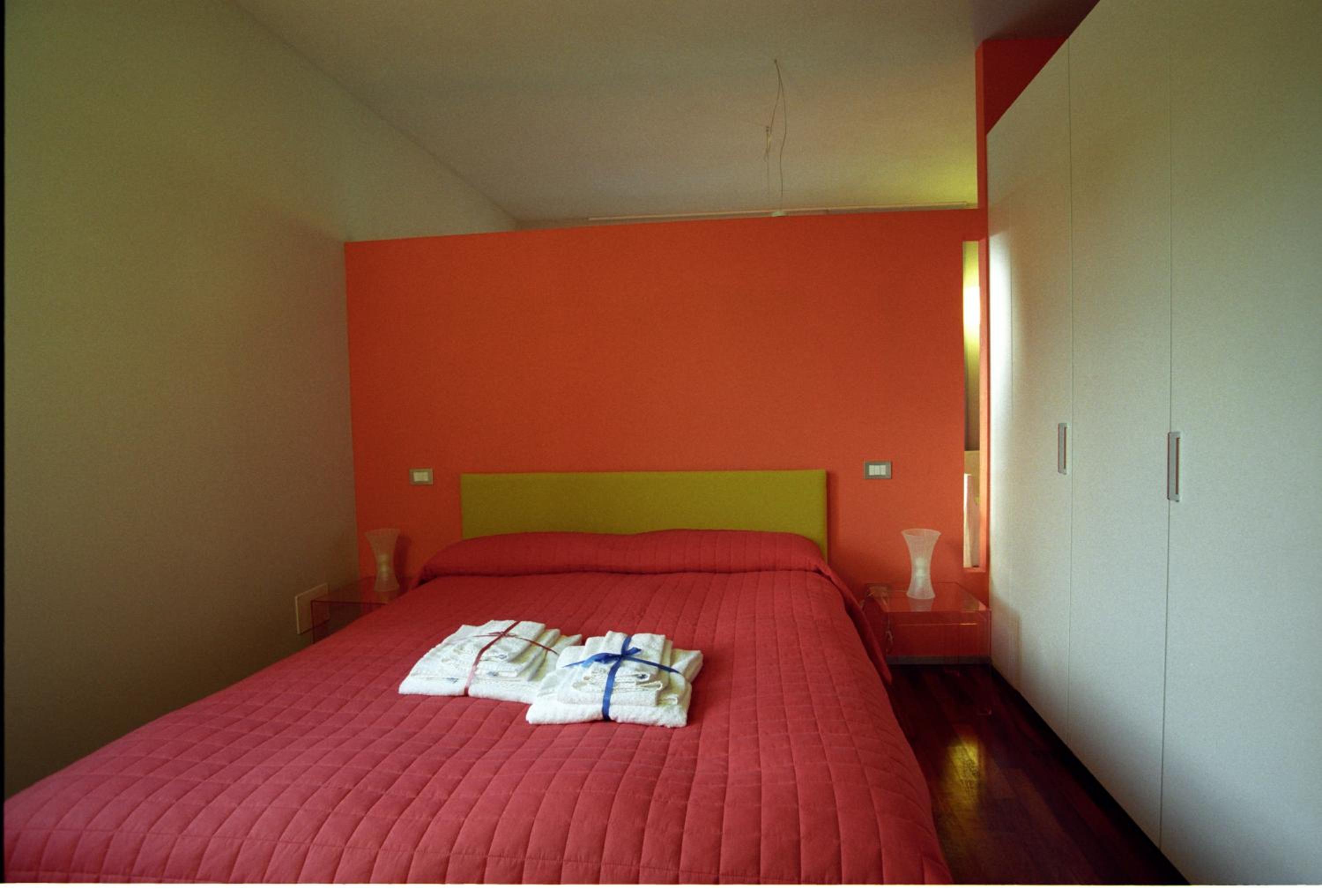 One-Bedroom Apartment (2 Adults) - Photo 13