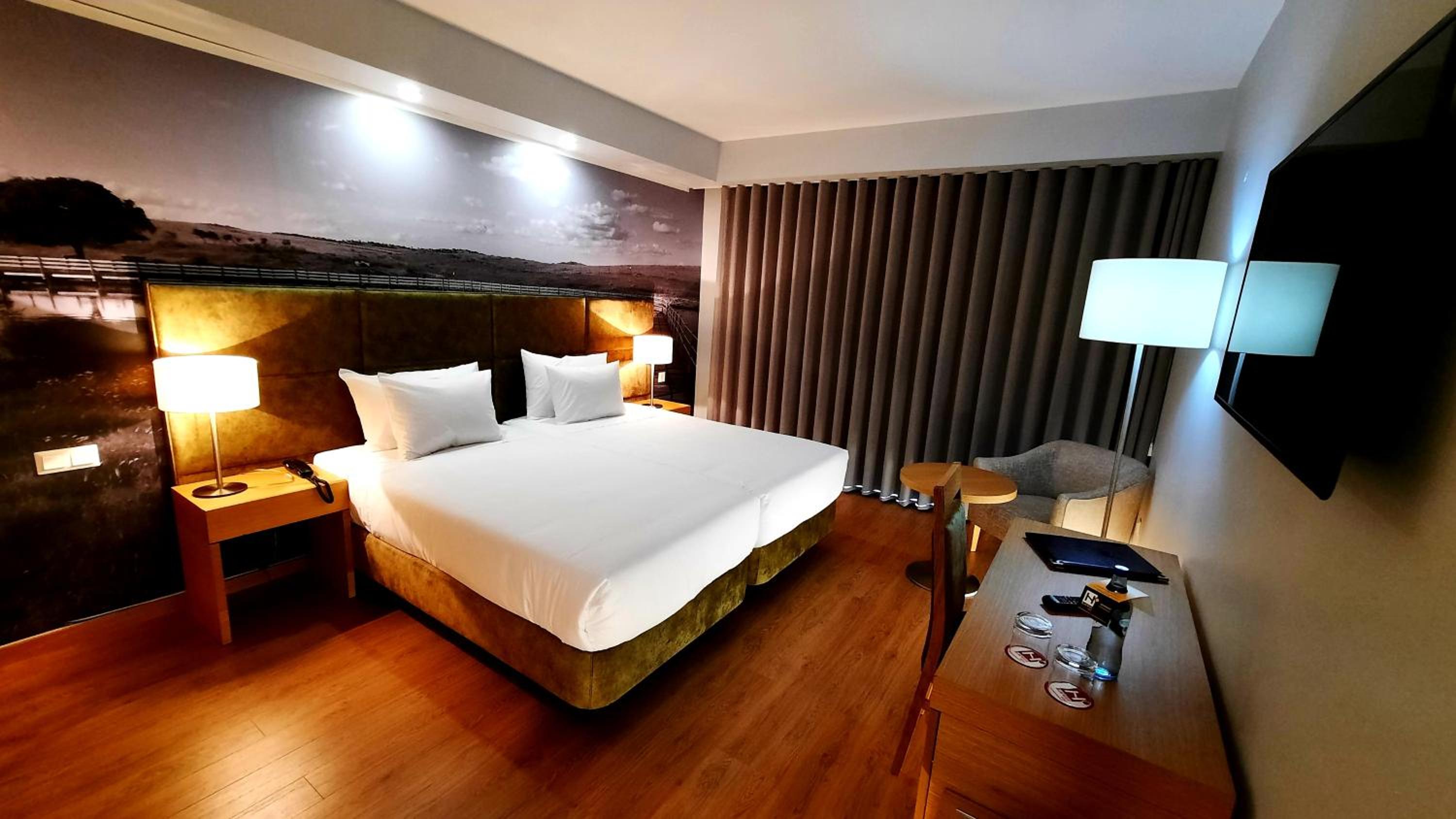 Superior Twin Room - Photo 6