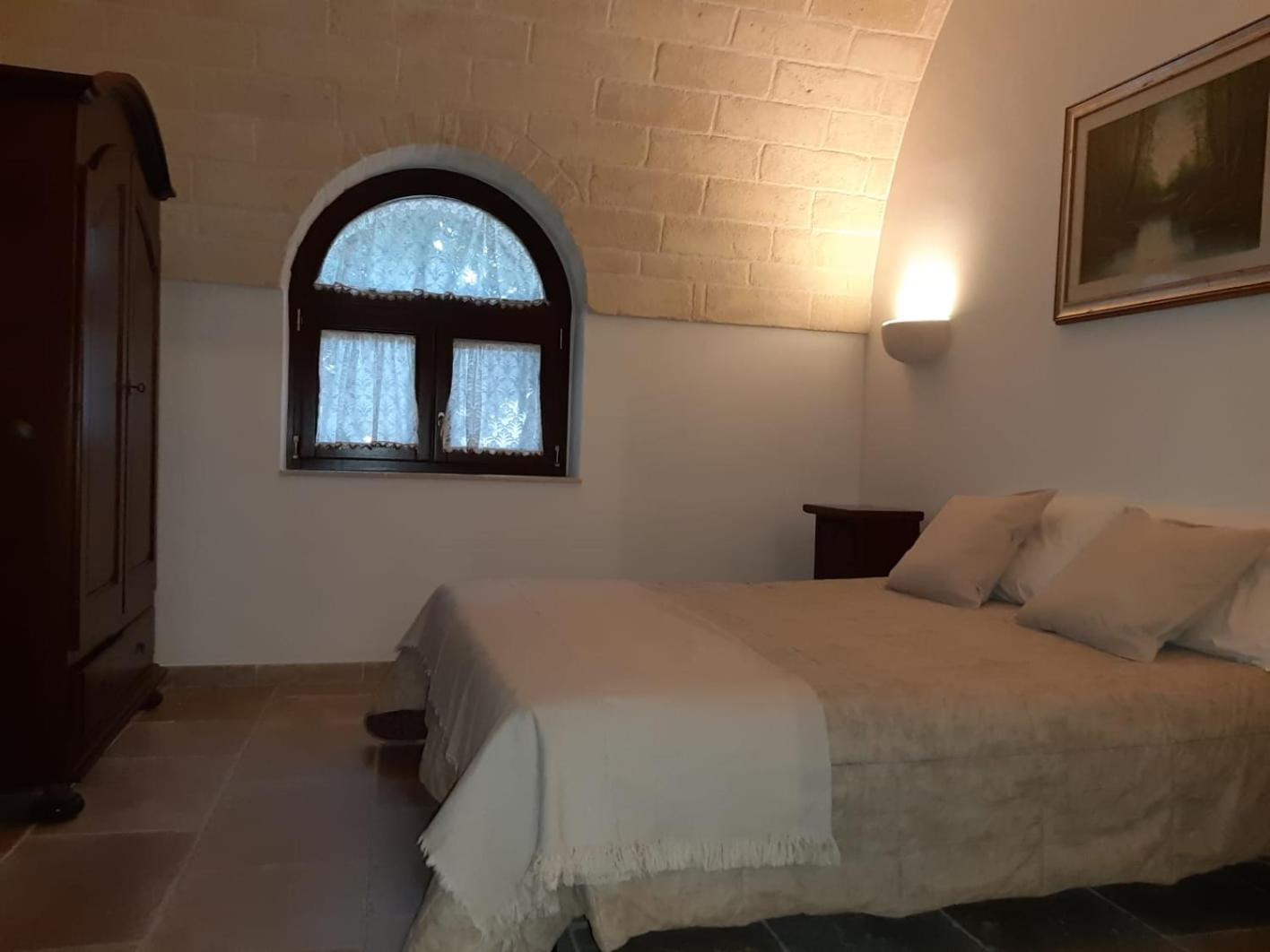 Deluxe Room - Photo 2