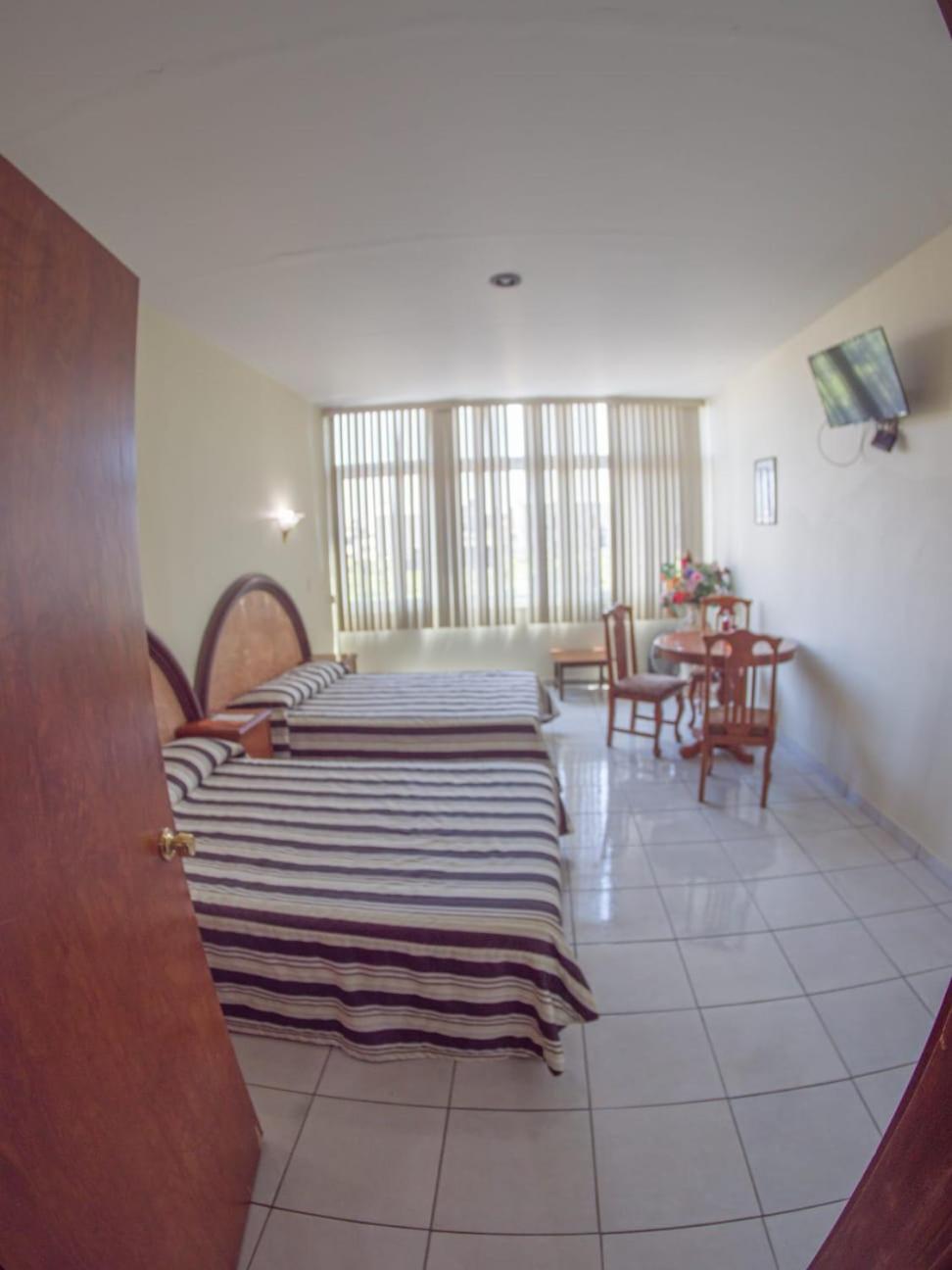 Double Room with Two Double Beds photo 1