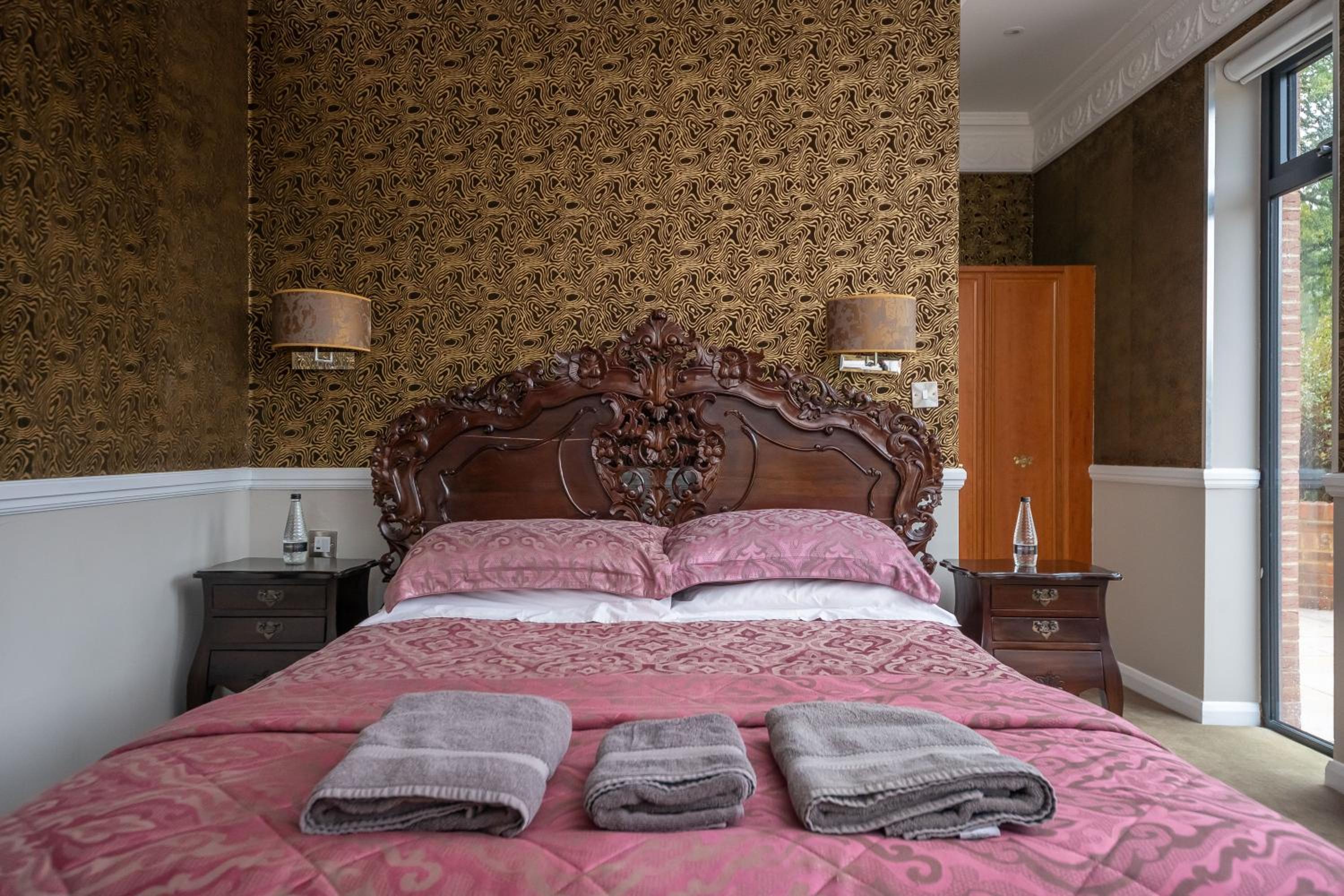 King Room with Garden View