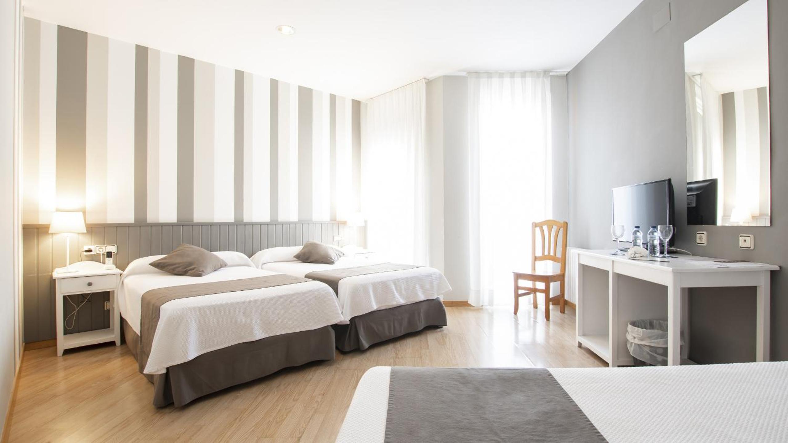 Habitación Triple (3 Adultos)