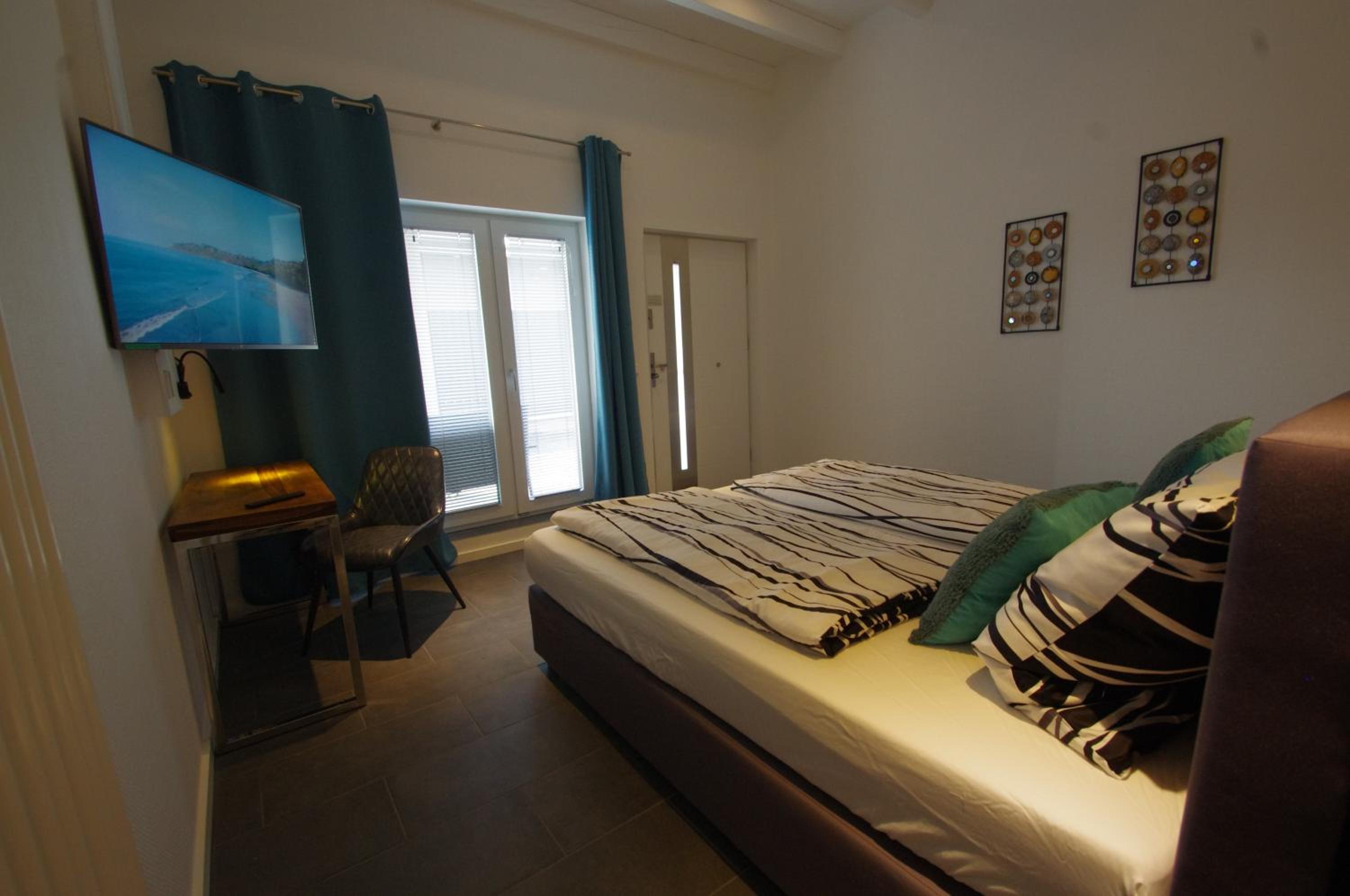 Double Room with Terrace - Photo 4