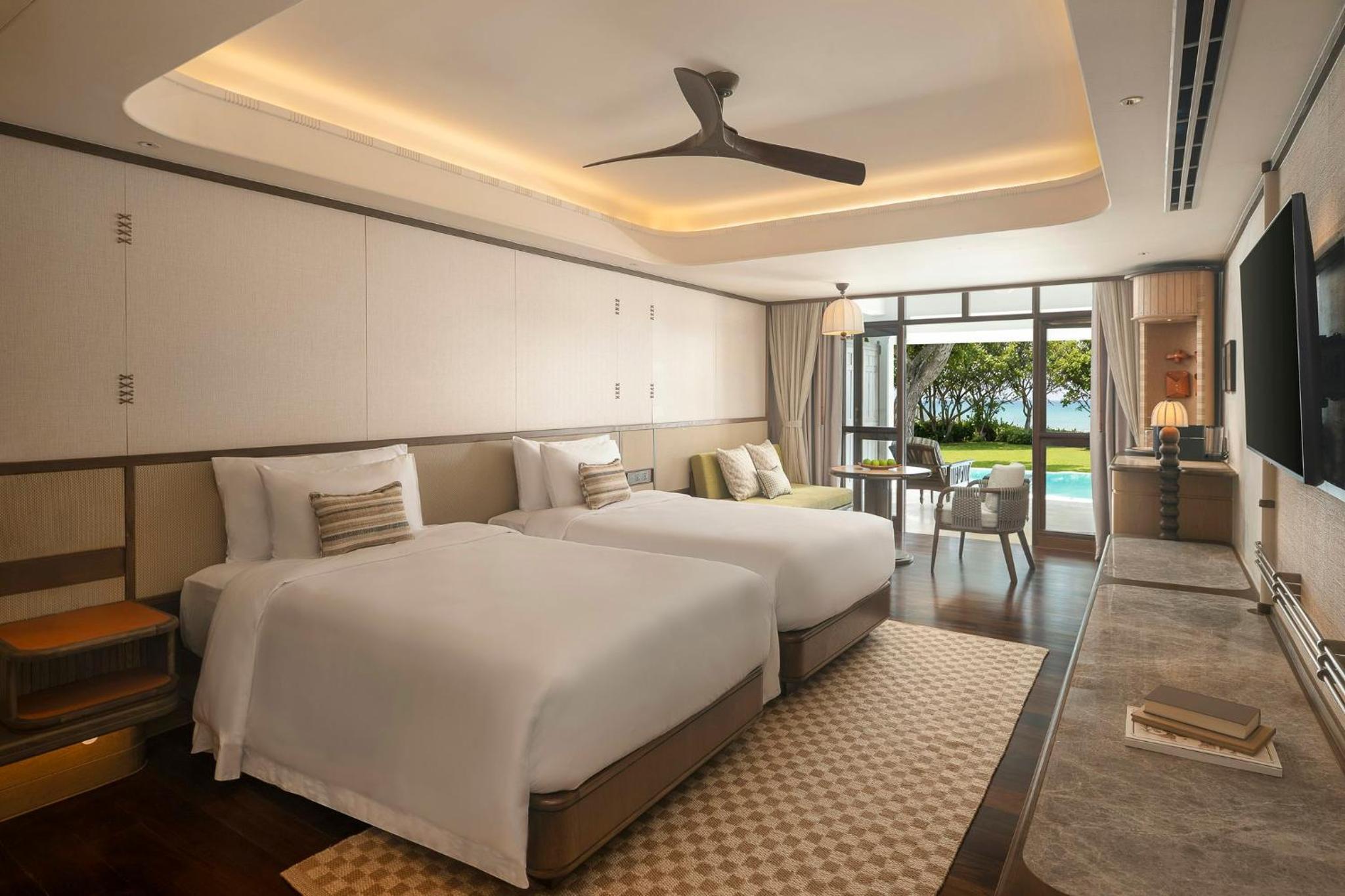 Premium Deluxe Club Pool Access Twin