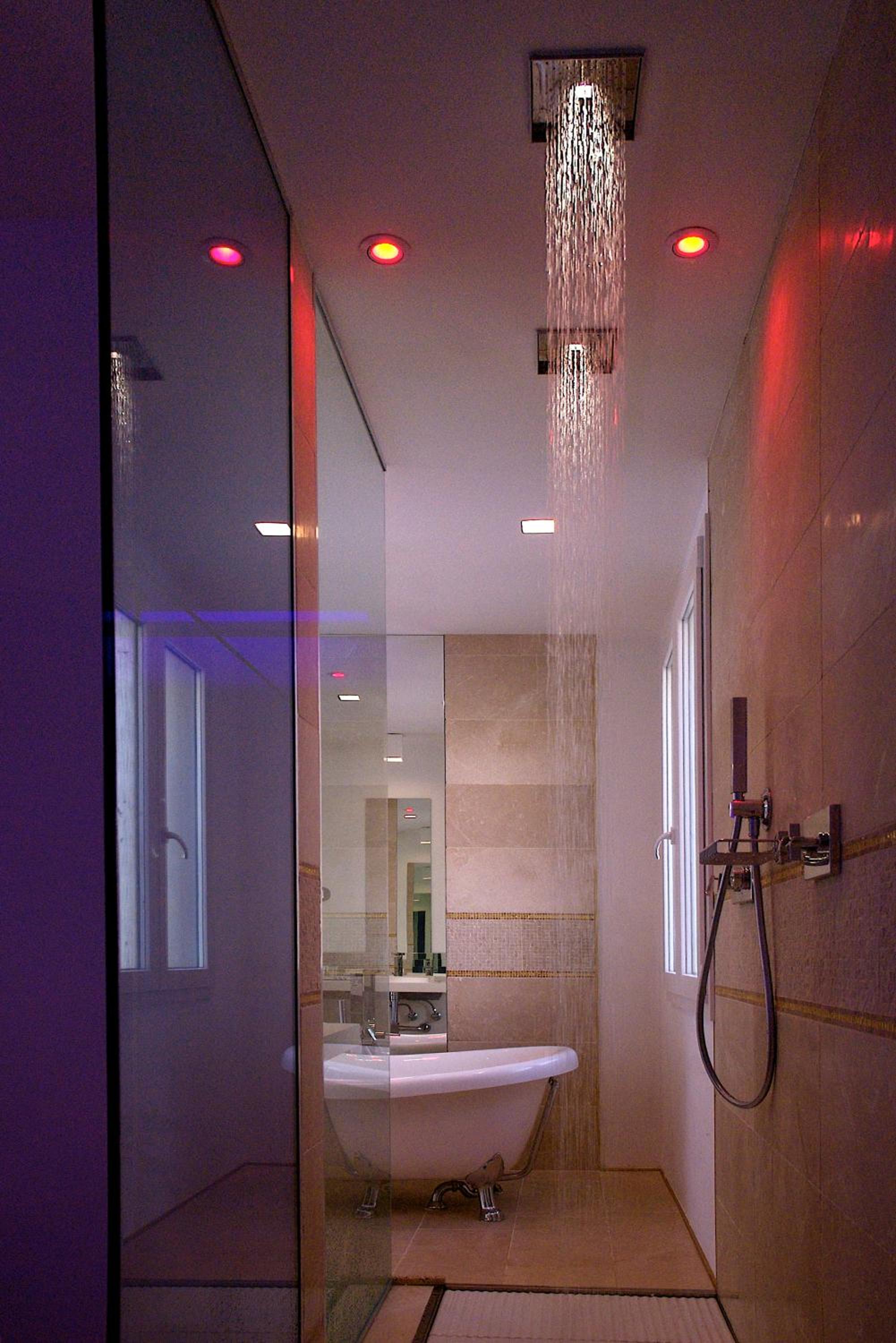 Indulge in a relaxing, spa-like shower experience.