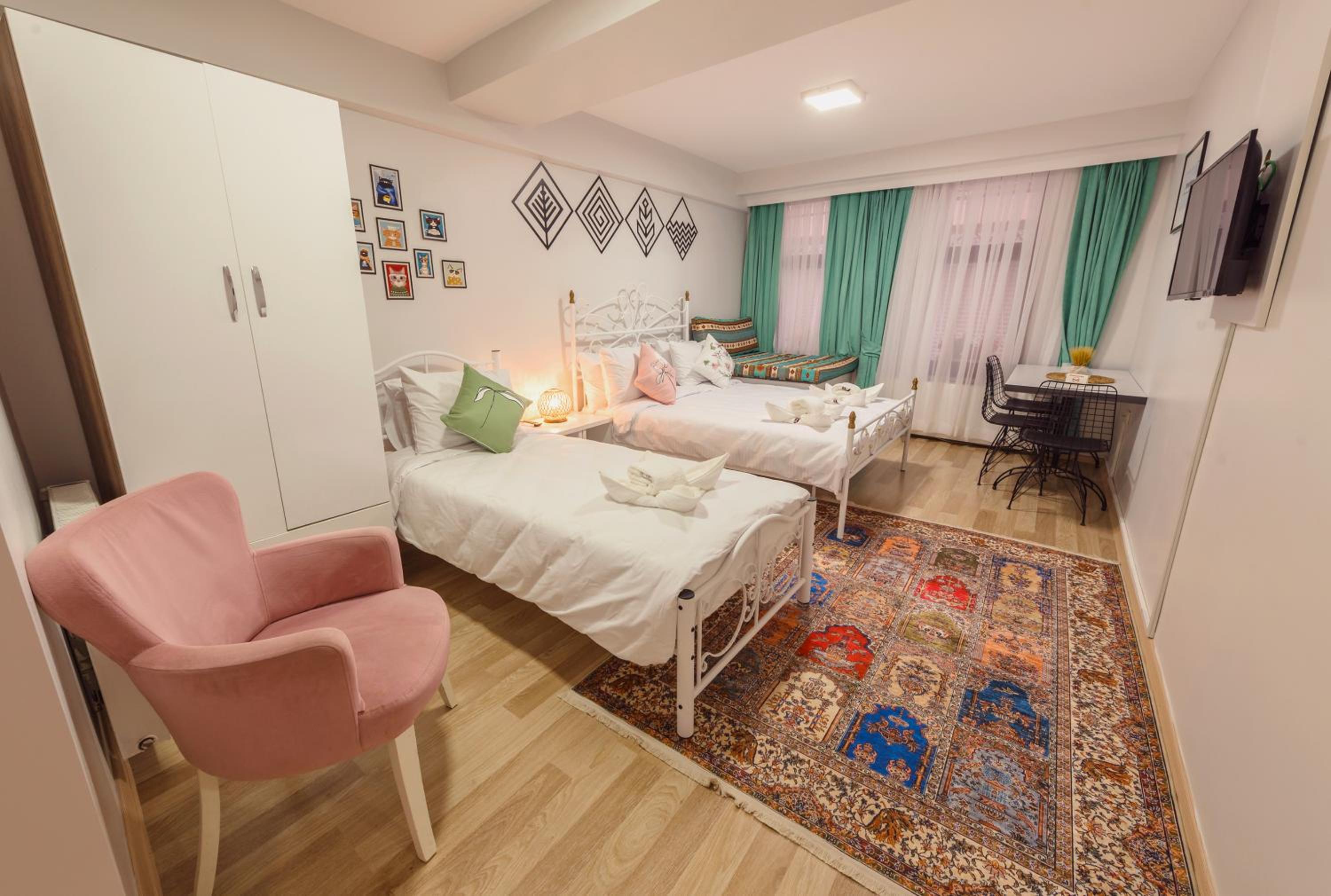 Deluxe Triple Room photo 1