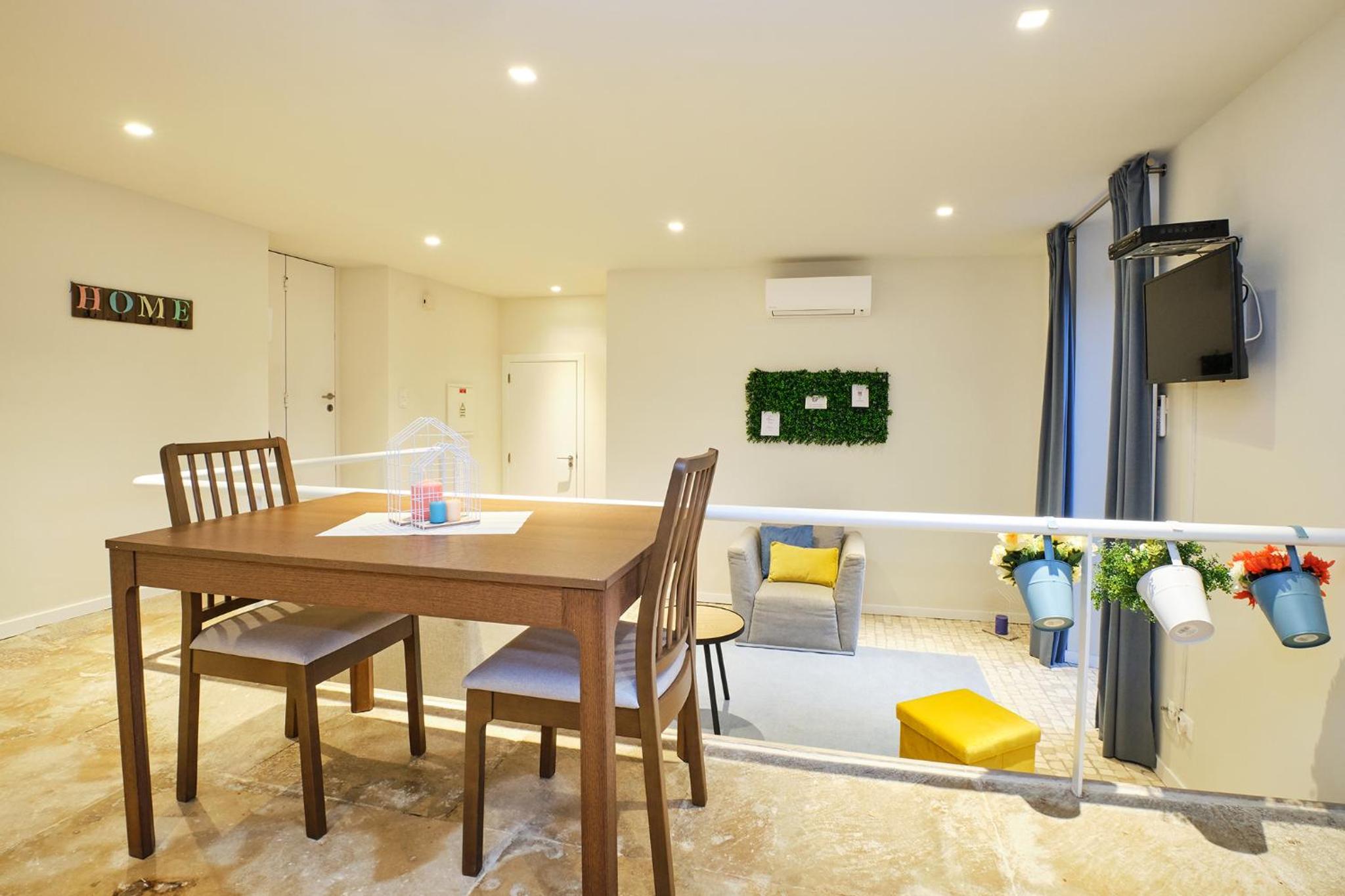 One-Bedroom Apartment - Photo 20