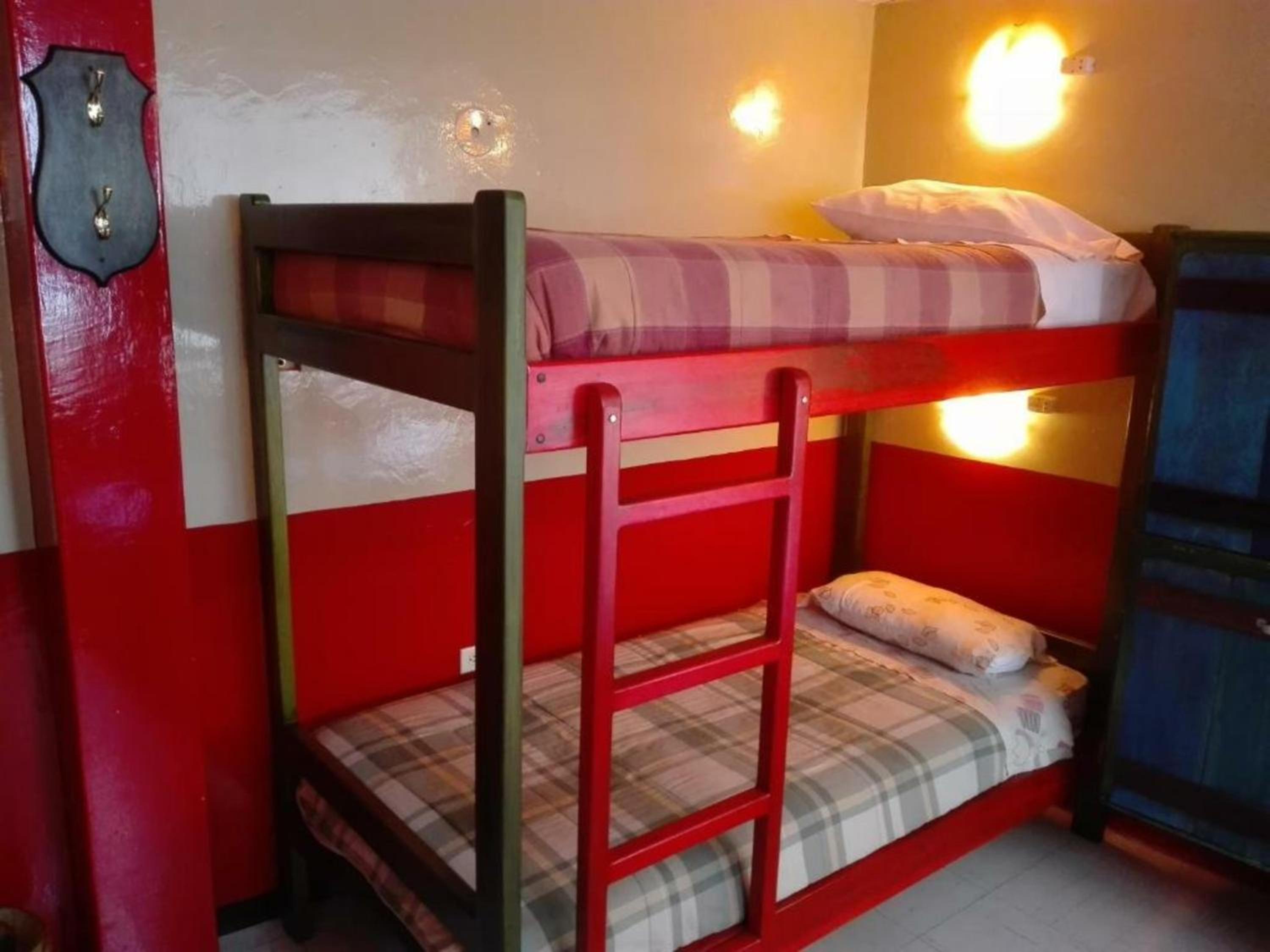 Bed in 4-Bed Mixed Dormitory Room photo 1