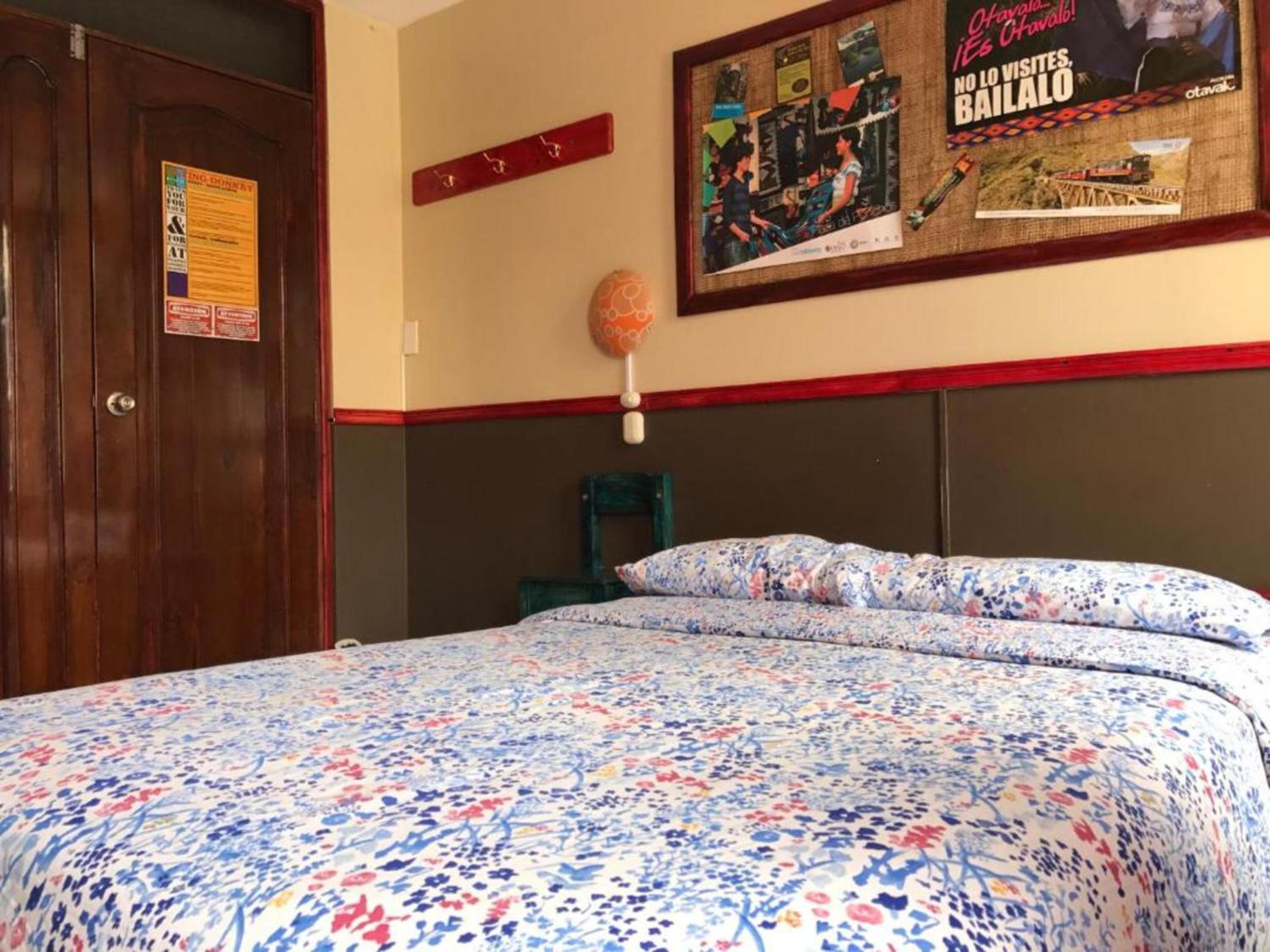 Double Room with Private Bathroom photo 3