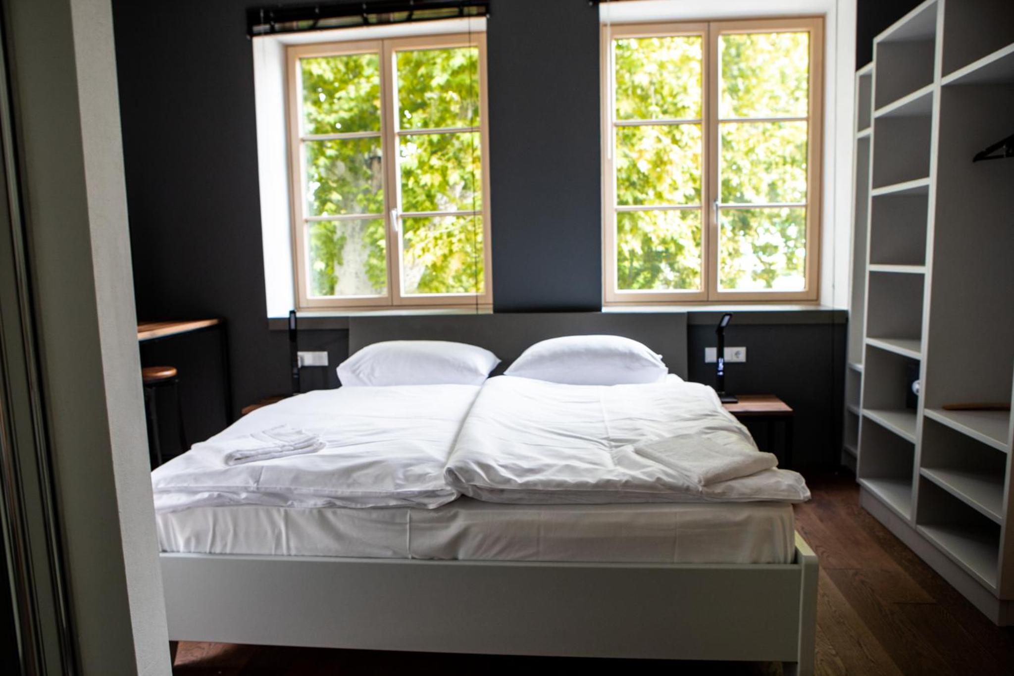 Deluxe Double Room with Balcony photo 1