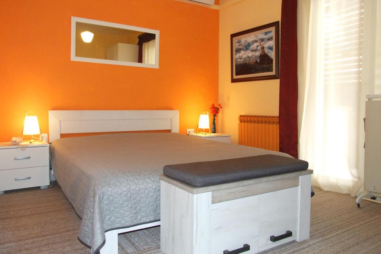 Standard Double Room photo 3