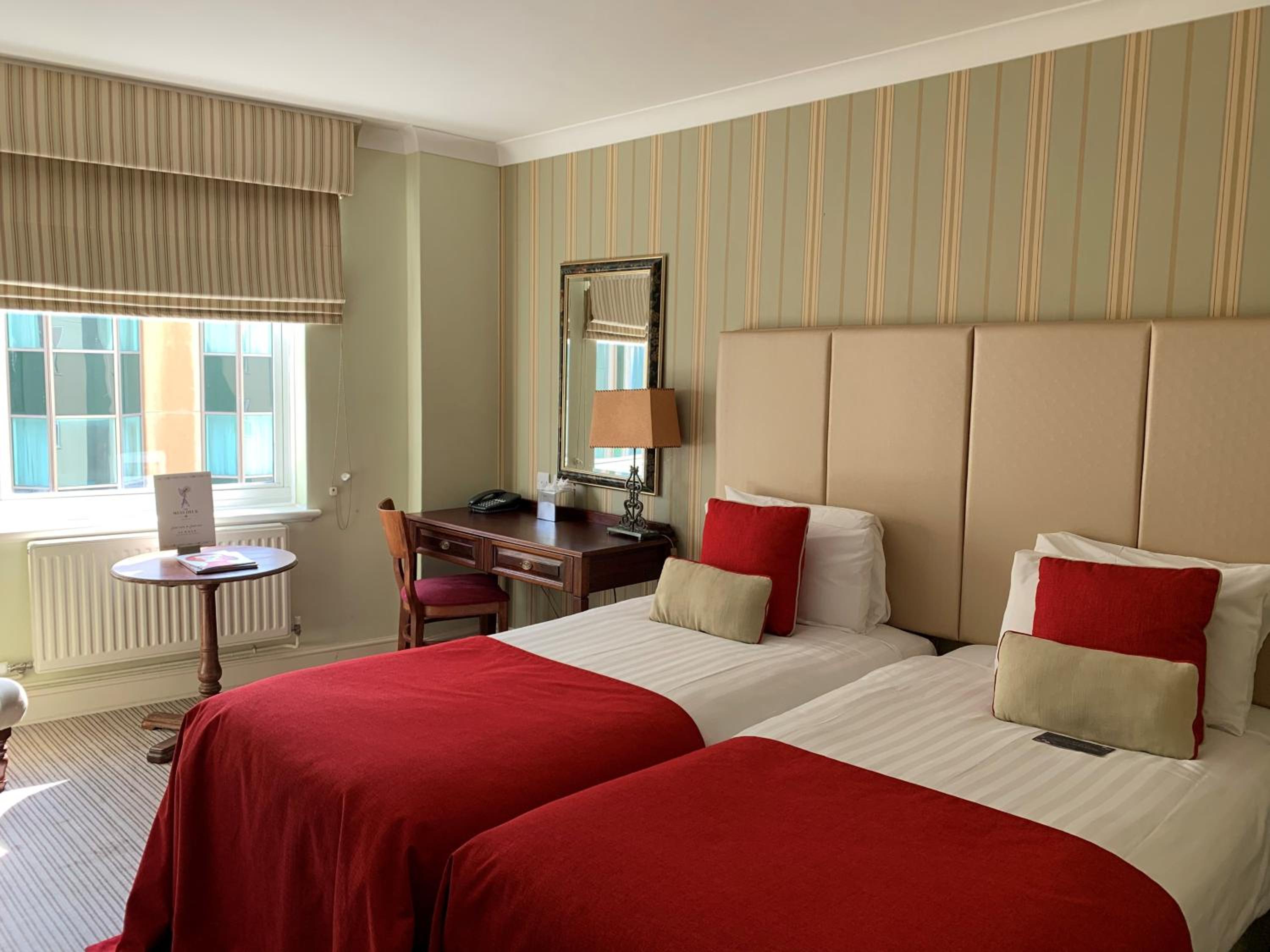 Standard Twin Room photo 1