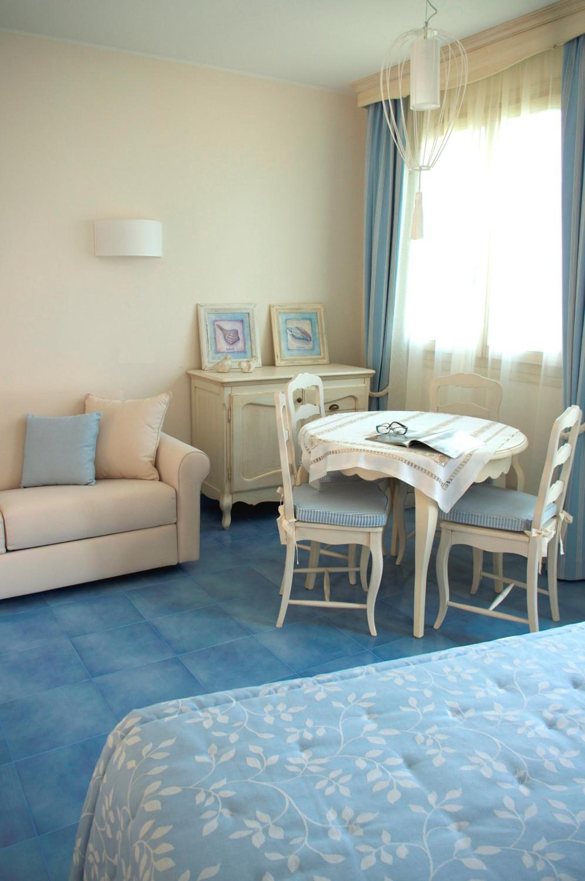 Suite with Spa Bath