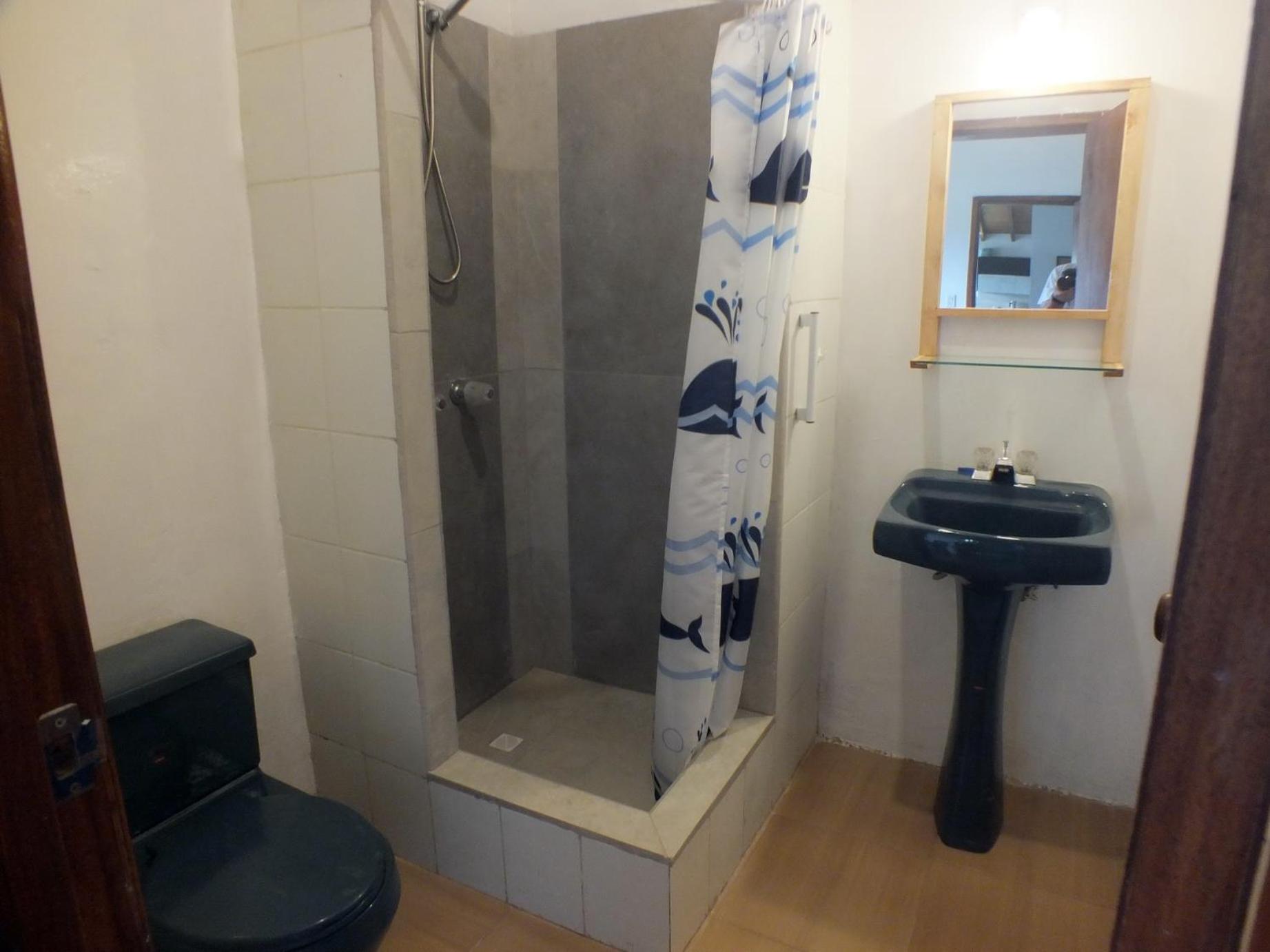 Deluxe Room (2 Adults + 1 Child) photo 3
