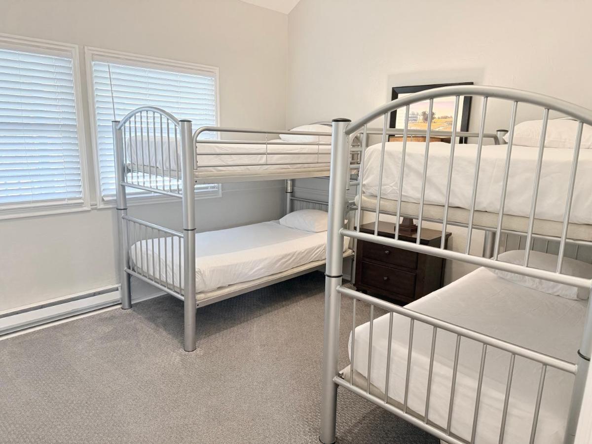 Executive 3-bedroom apartment